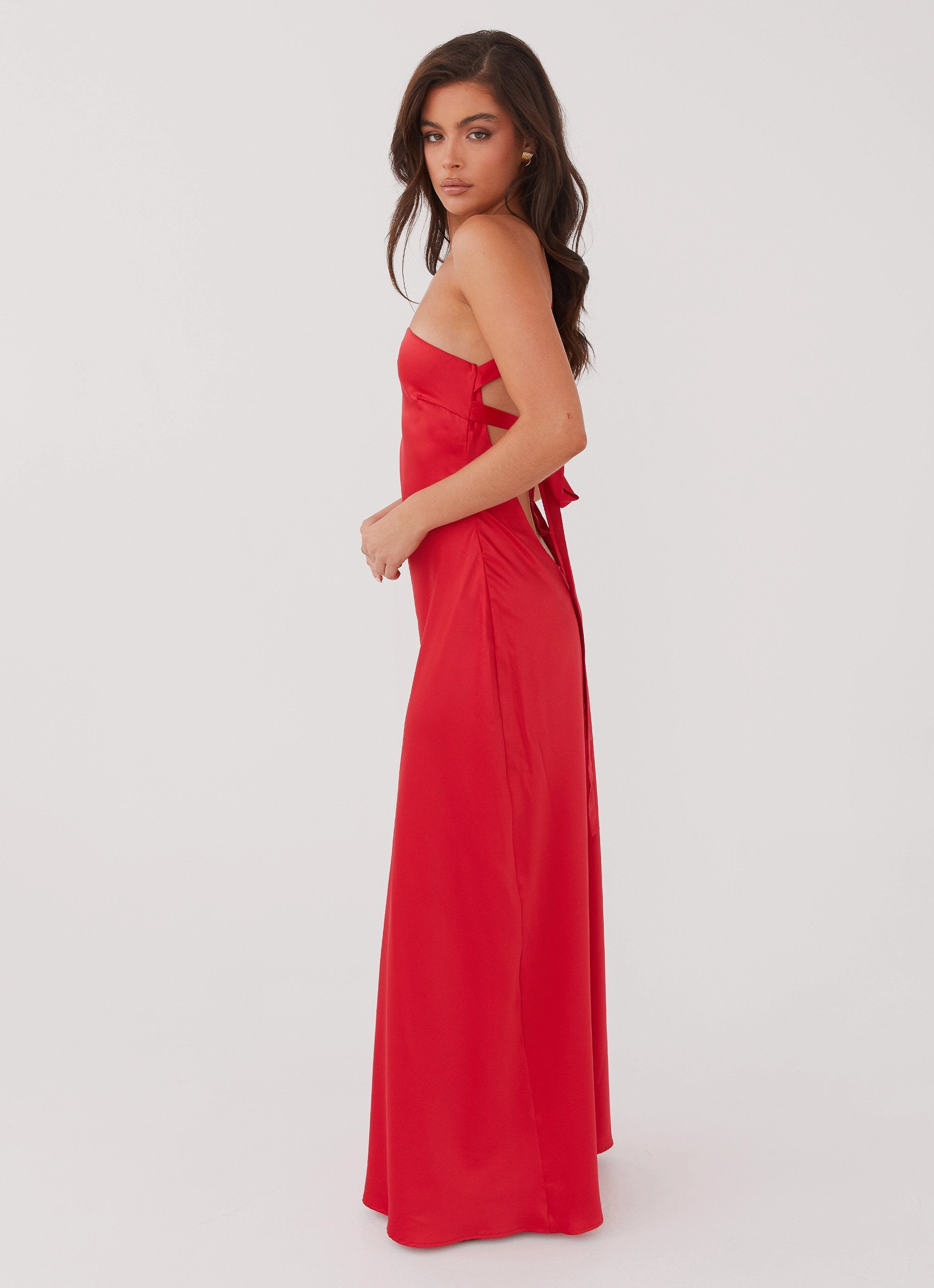 Soft Composition Elegant Layering Delancy One Shoulder Maxi Dress - Rouge Red