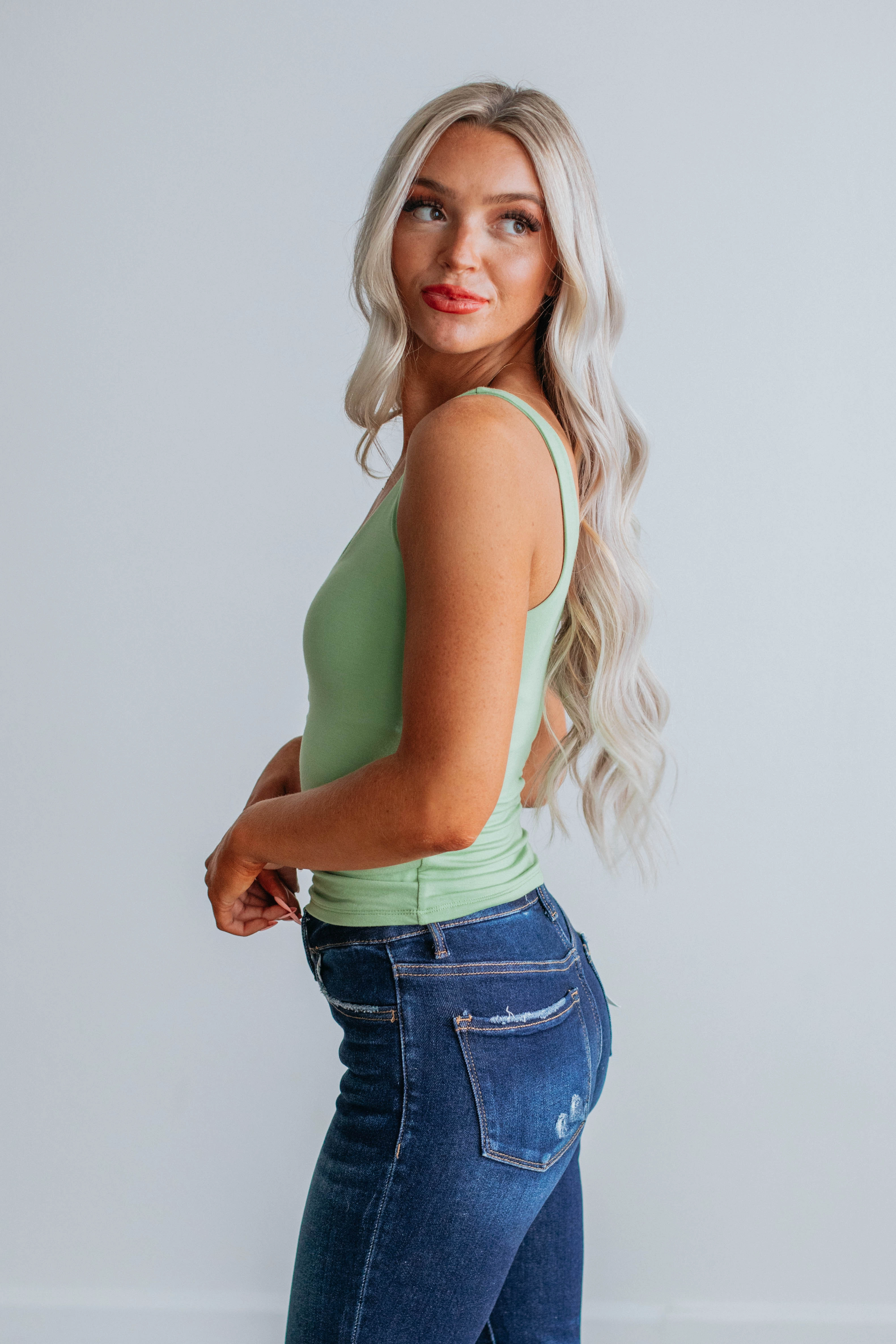 Adaptive Fit urban scene Delta Basic Tank - Sprout