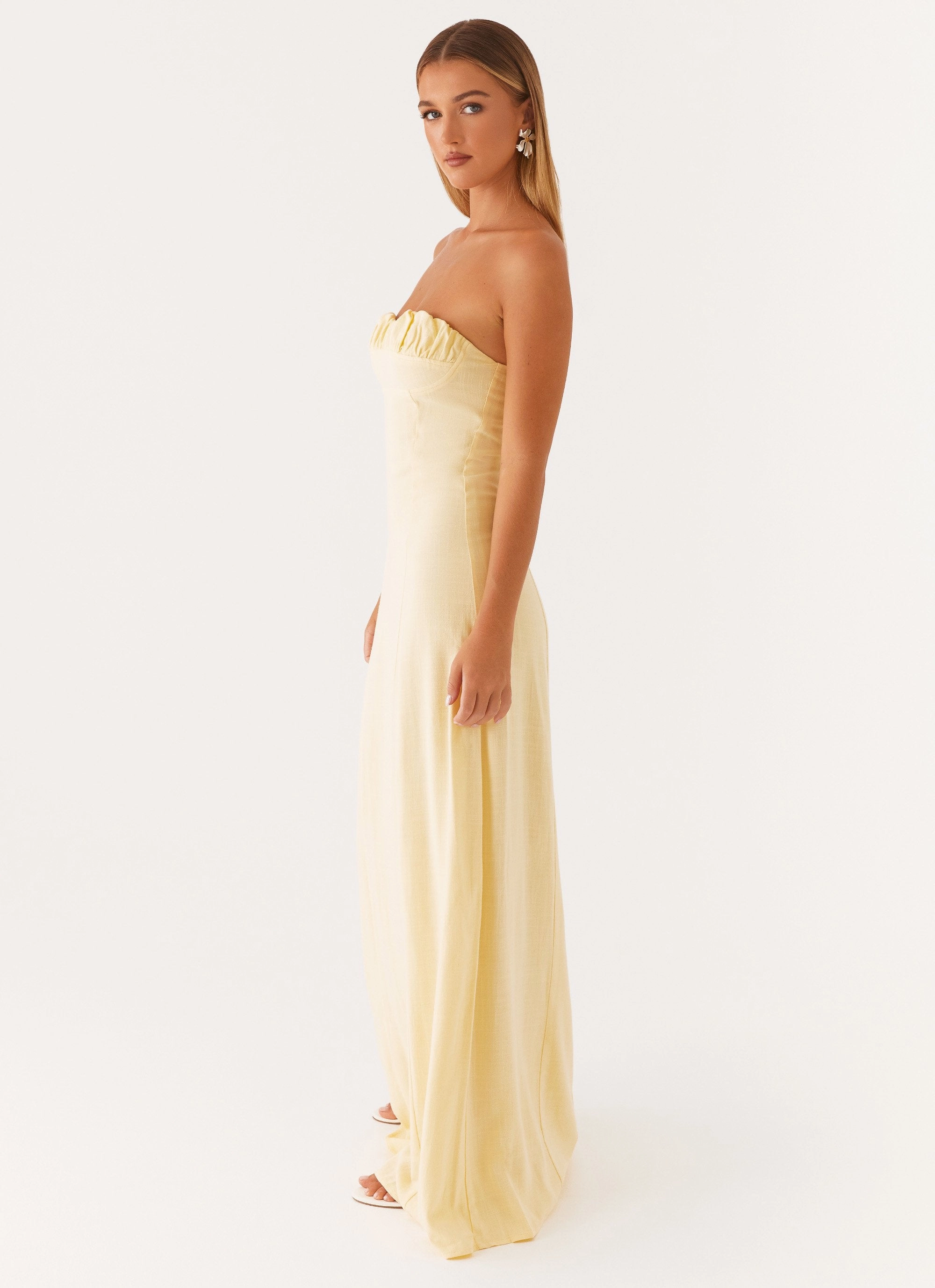 Tayla Linen Maxi Dress - Yellow Flattering Cut