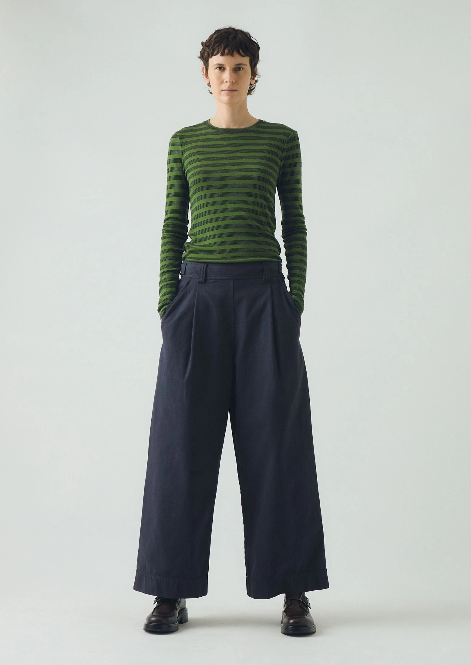 Weighted Hem Design preshrunk Agnes Stripe Wool Lyocell Tee | Peridot Green/Black