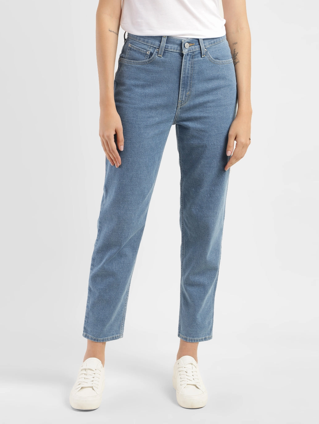 Rainy Day Brunch Outfit Women's Blue Loose Fit Mid Rise Mom Jeans