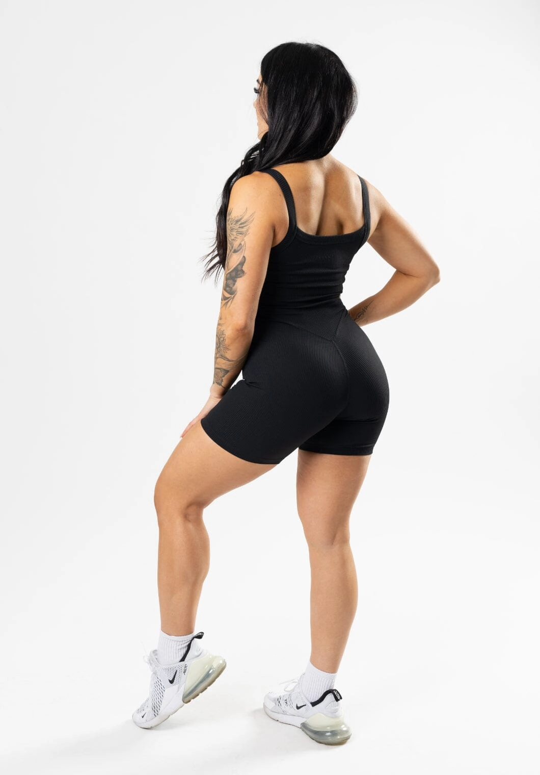 CloudRib? Strappy Sculptseam? Shortsuit Black Anti Odor Technology