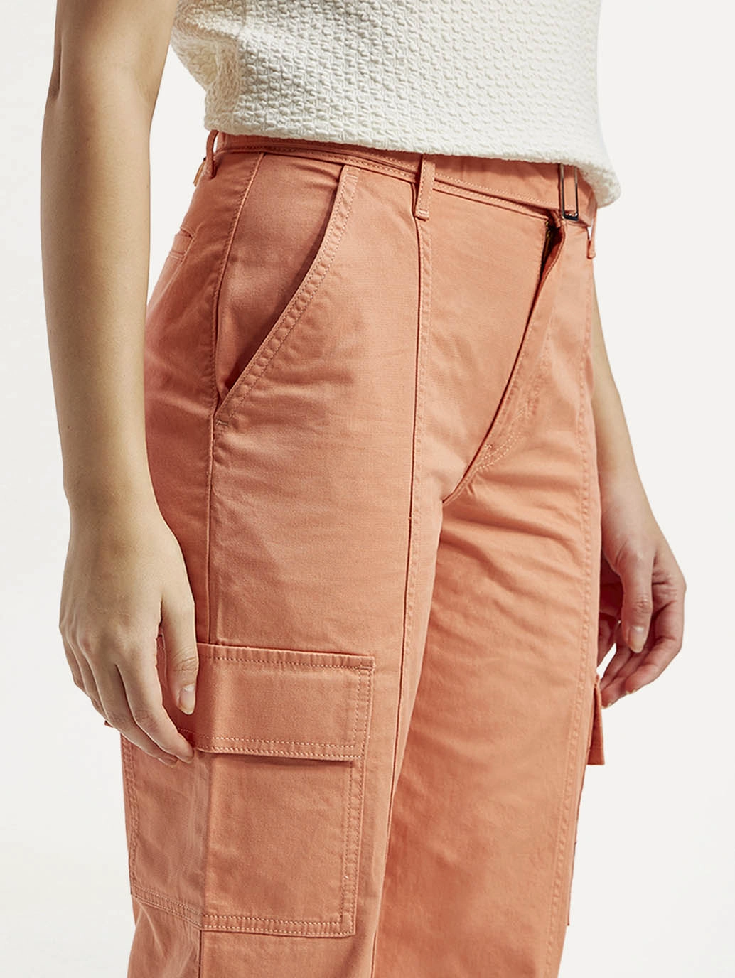 Premium Outdoor Enthusiast Office Wear Modern Rainy Day Women's 94 Orange Baggy Fit Mid Rise Jeans