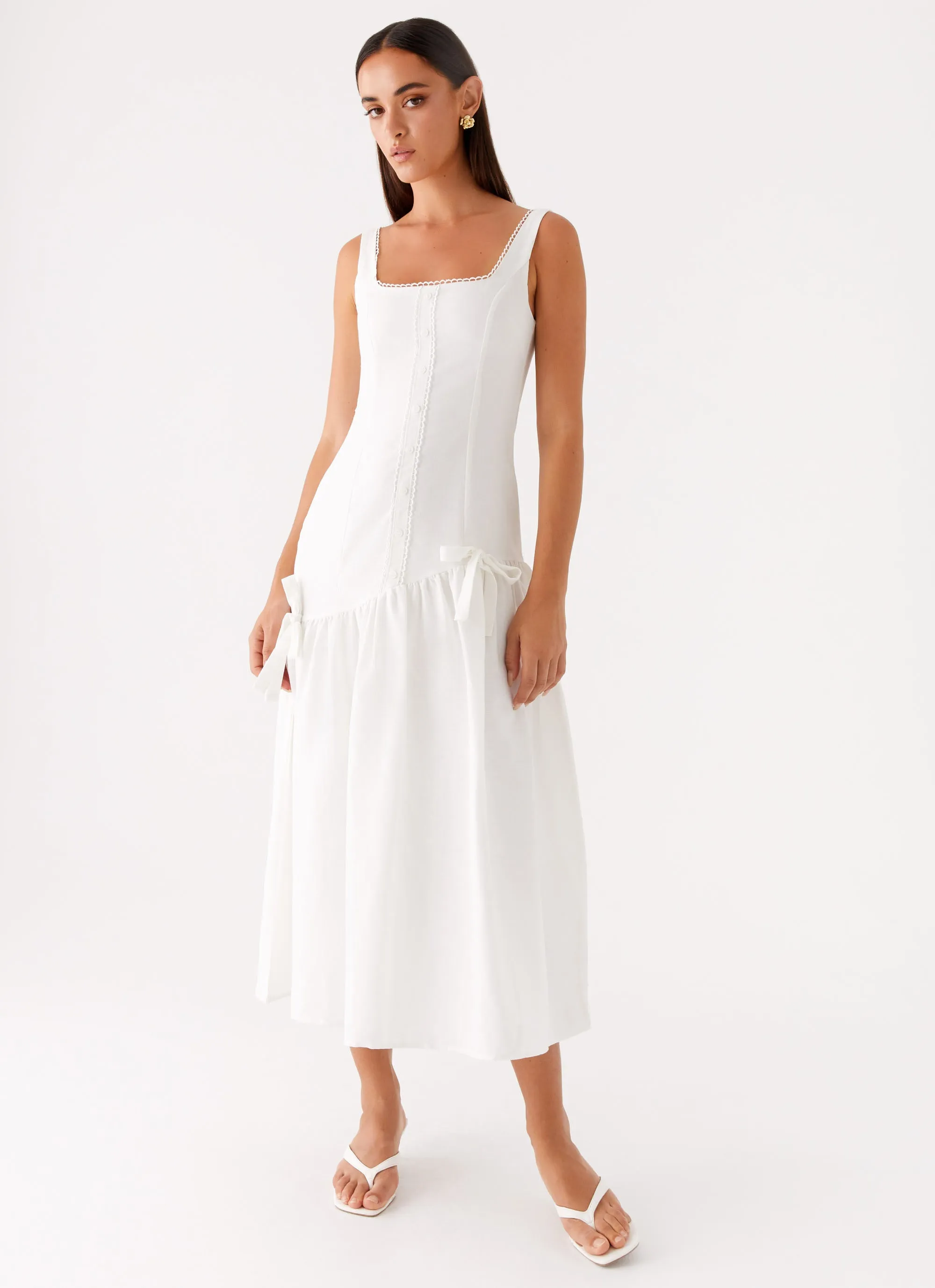 Esmerelda Midi Dress - White Sleek Silhouette Flared shape