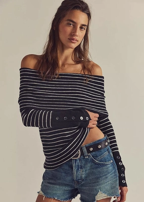 Evergreen Sweater - Black & White Combo Casual Fashion