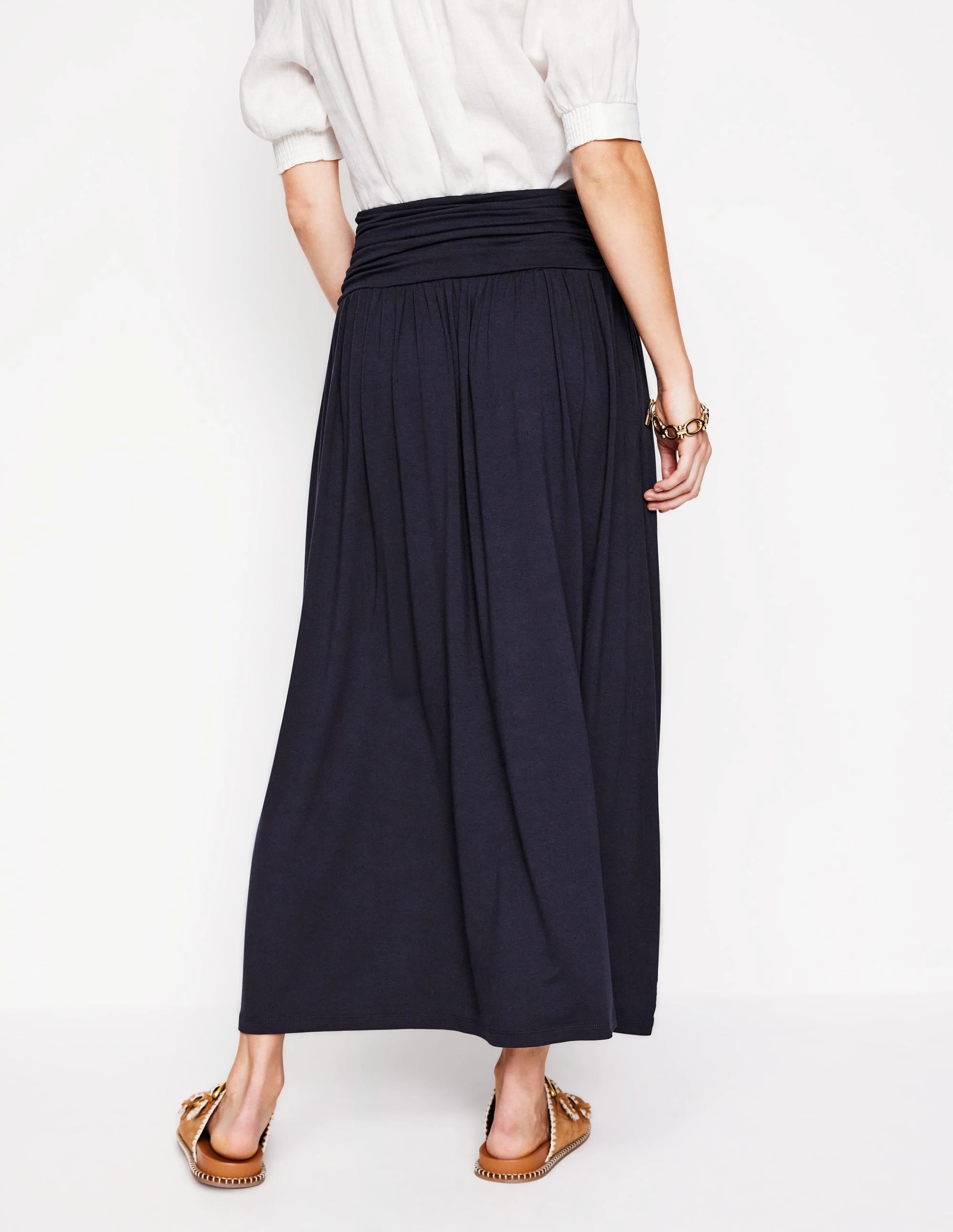 Red Carpet Look Holiday Travel Rosaline Jersey Skirt-Navy