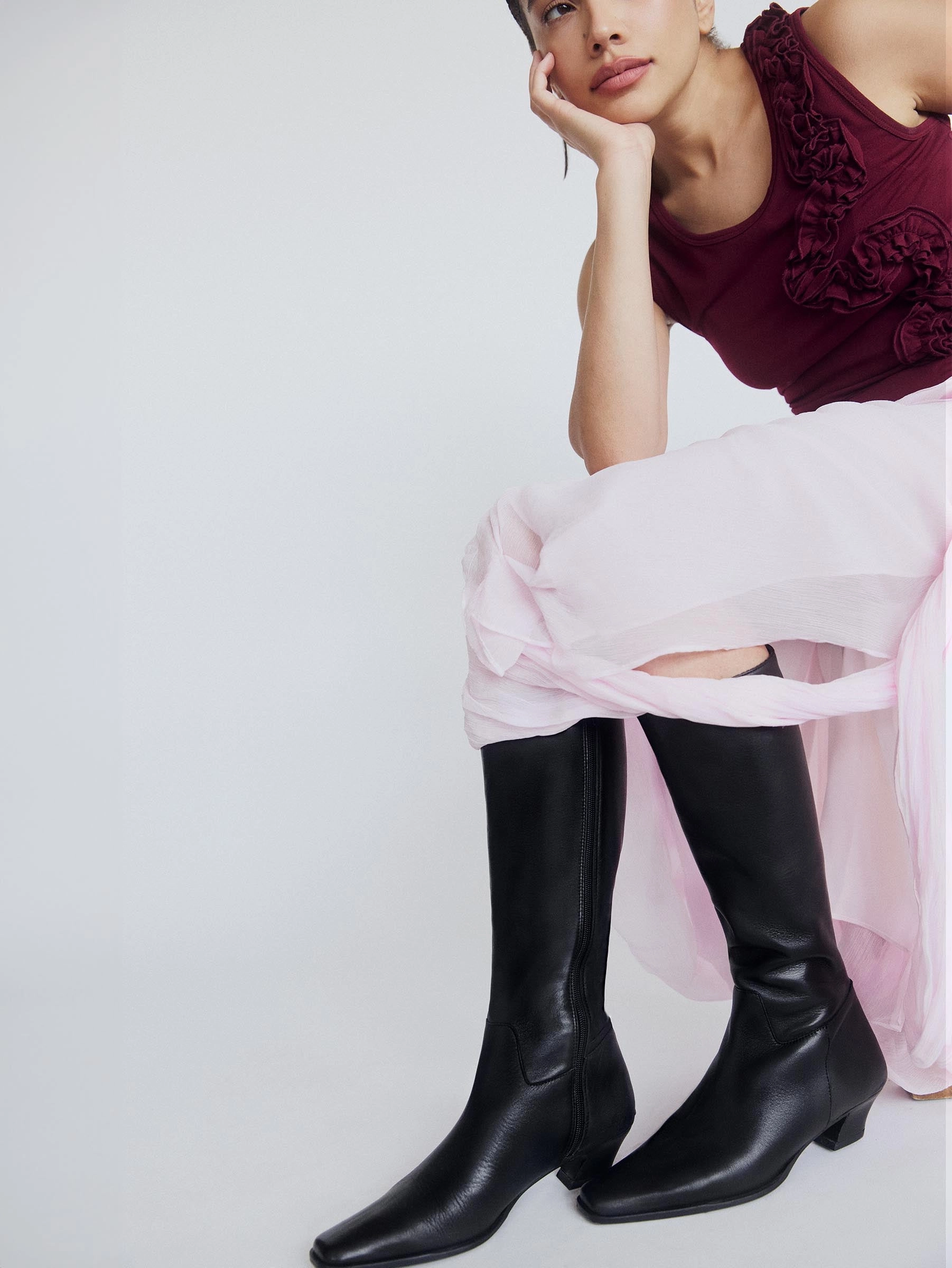 Elda Black Boot Heavy Duty Support