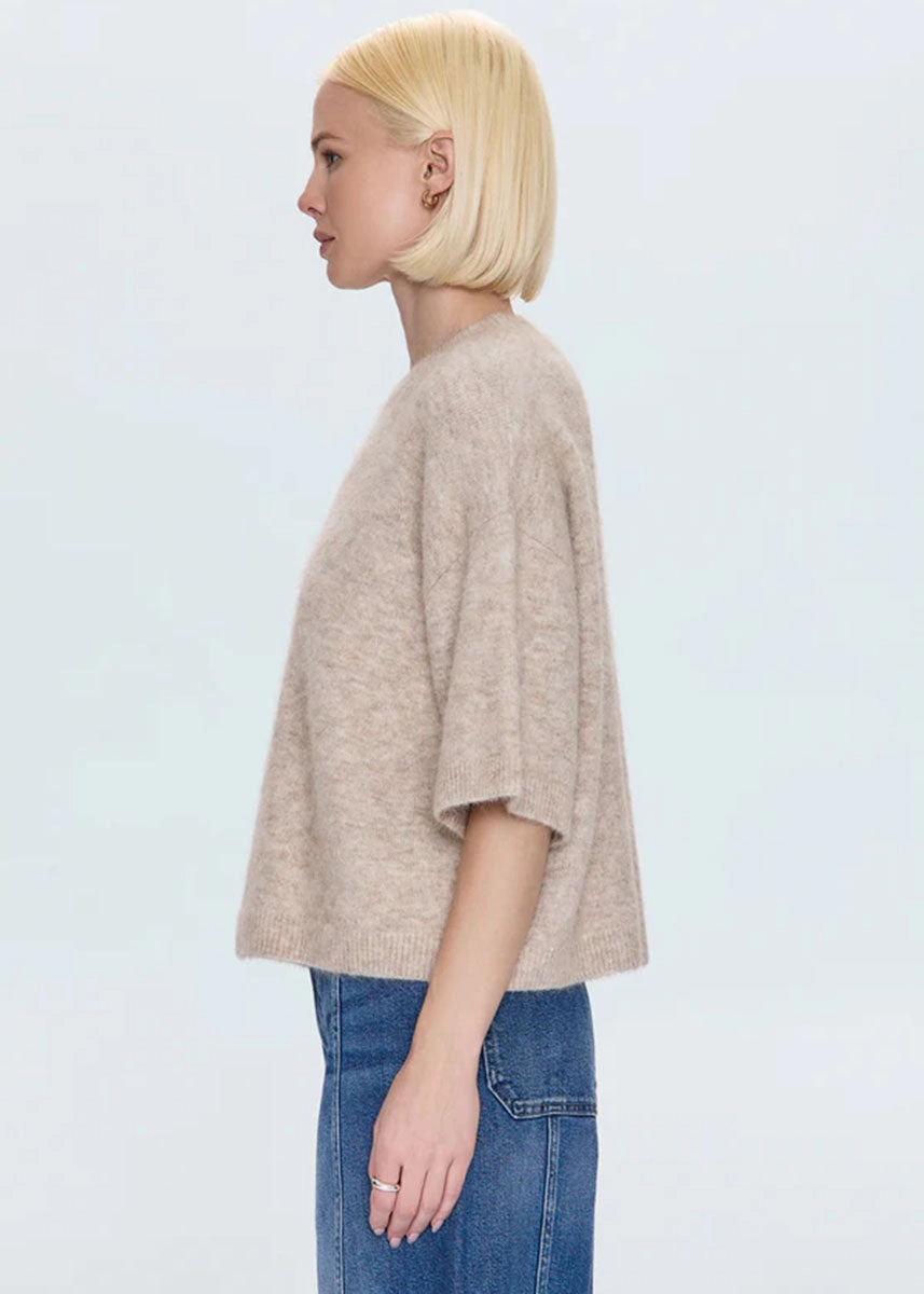 Warm Knit Design Shiloh Short Sleeve Crewneck Sweater - Oatmeal