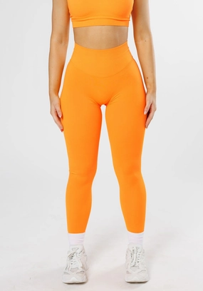 Active Lifestyle Outdoor Running CurveFlex Hourglass Sculptseam? Plus Seamless Legging Apricot