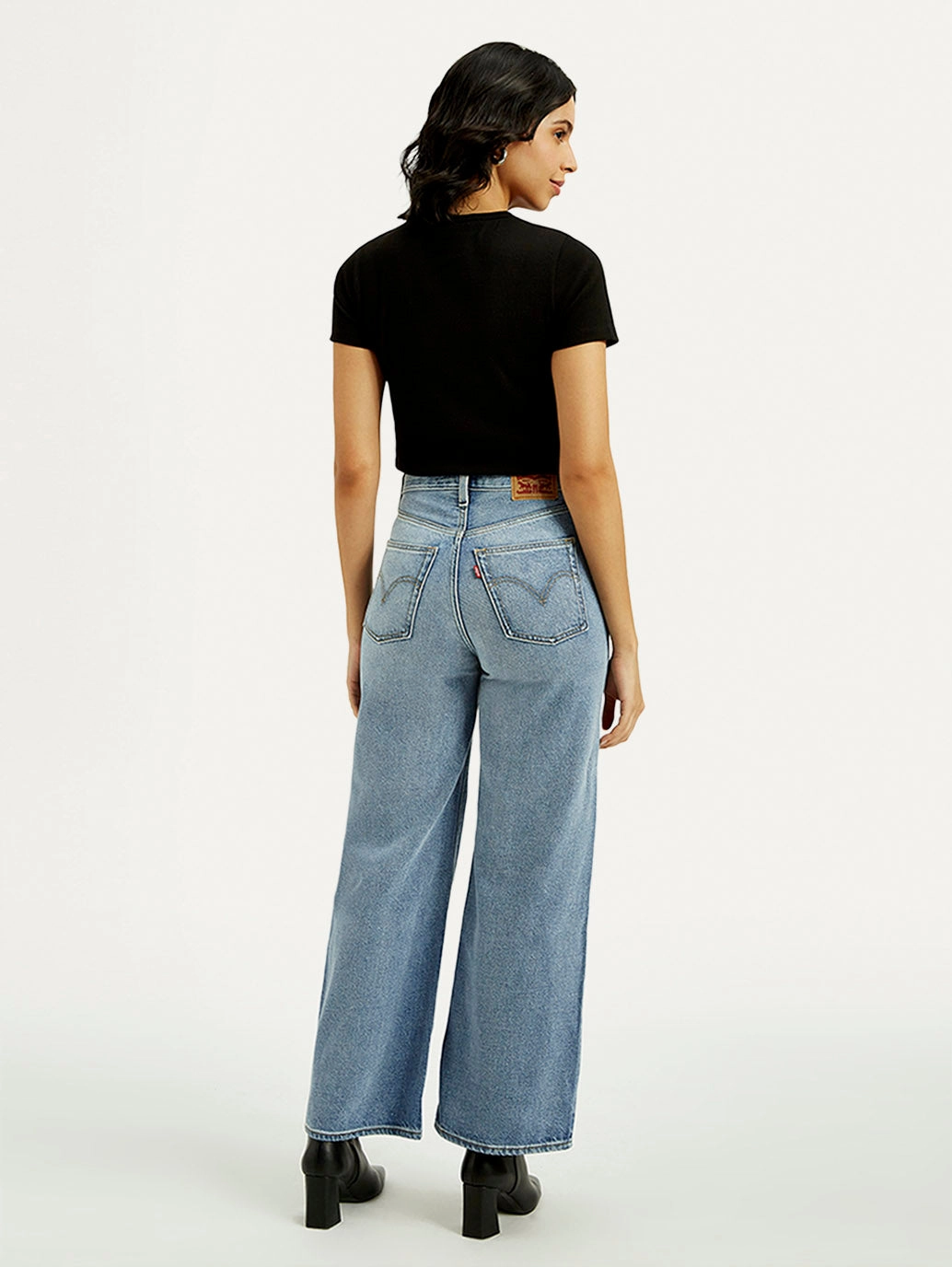 Women's Light Indigo Ribcage Wide Leg Fit High Rise Jeans Airy Touch