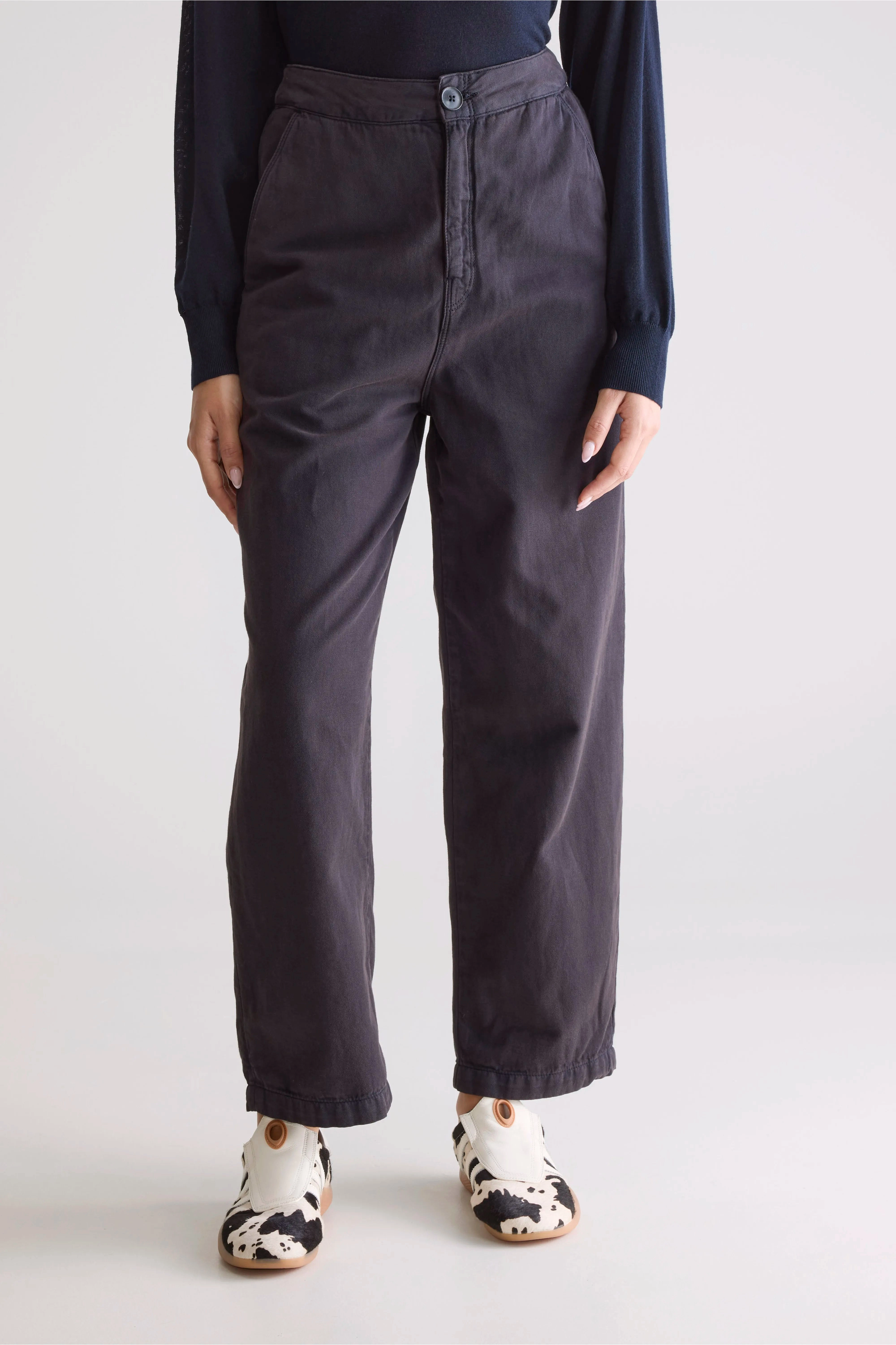 Pasop relaxed trousers (252 / W / OFF BLACK) Stretch Fit Work Ready