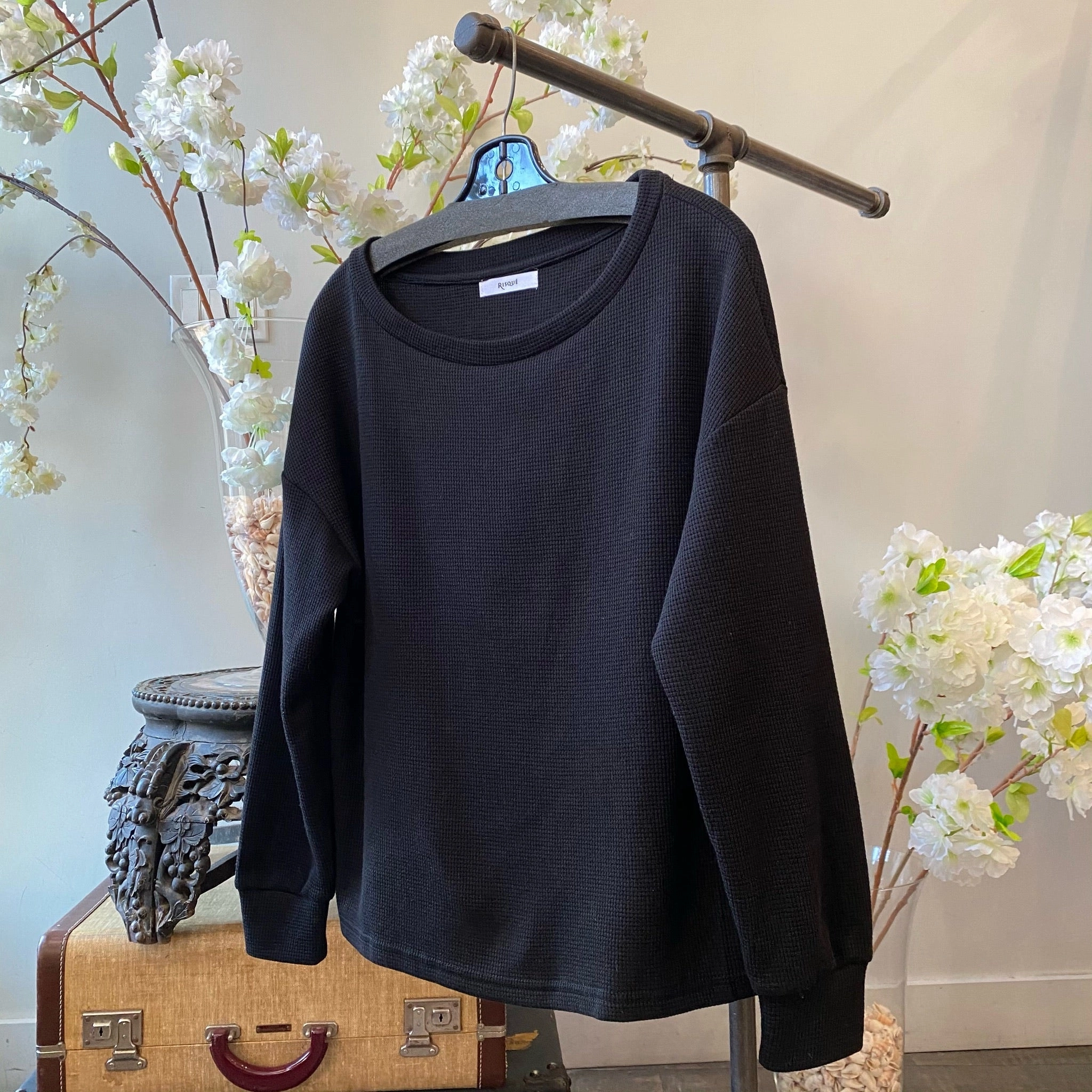 ETIENNE Scoop Neck Waffle Top Enhance