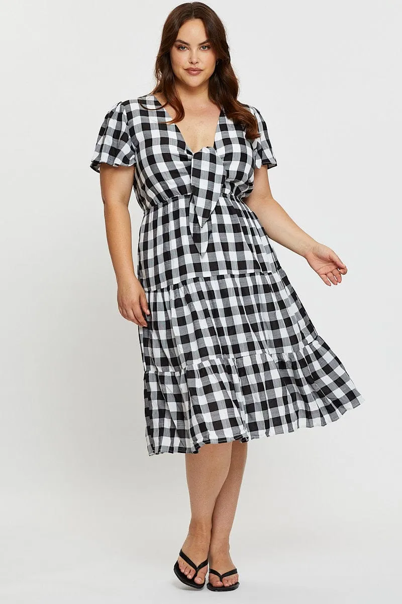 Check Midi Dress V-neck Short Sleeve Clean Aesthetic Dreamy Flow