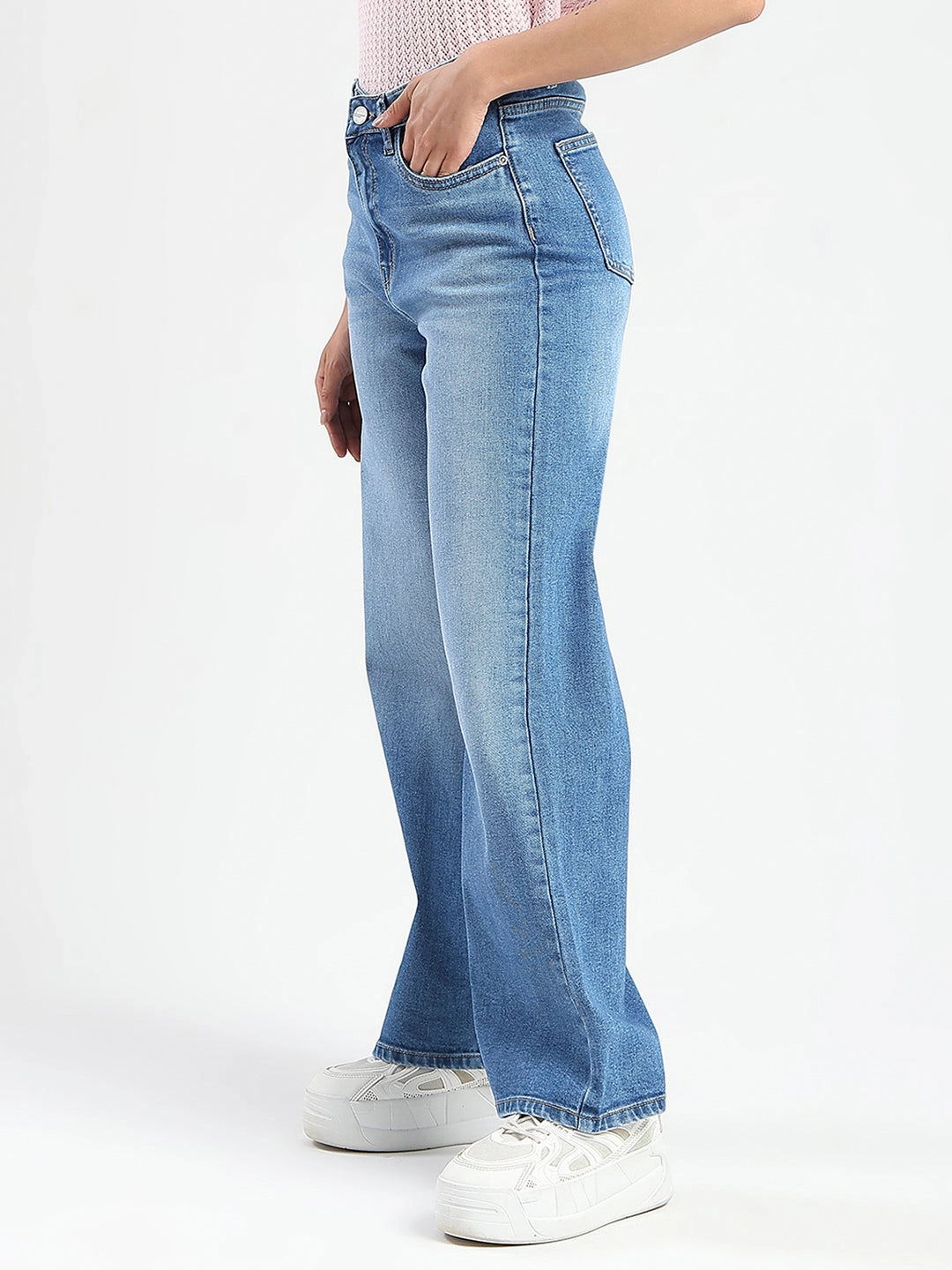 Weekend Ready Weekend Uniform Madame Stone Wash Wide Leg Light Blue Cotton Blend Jeans