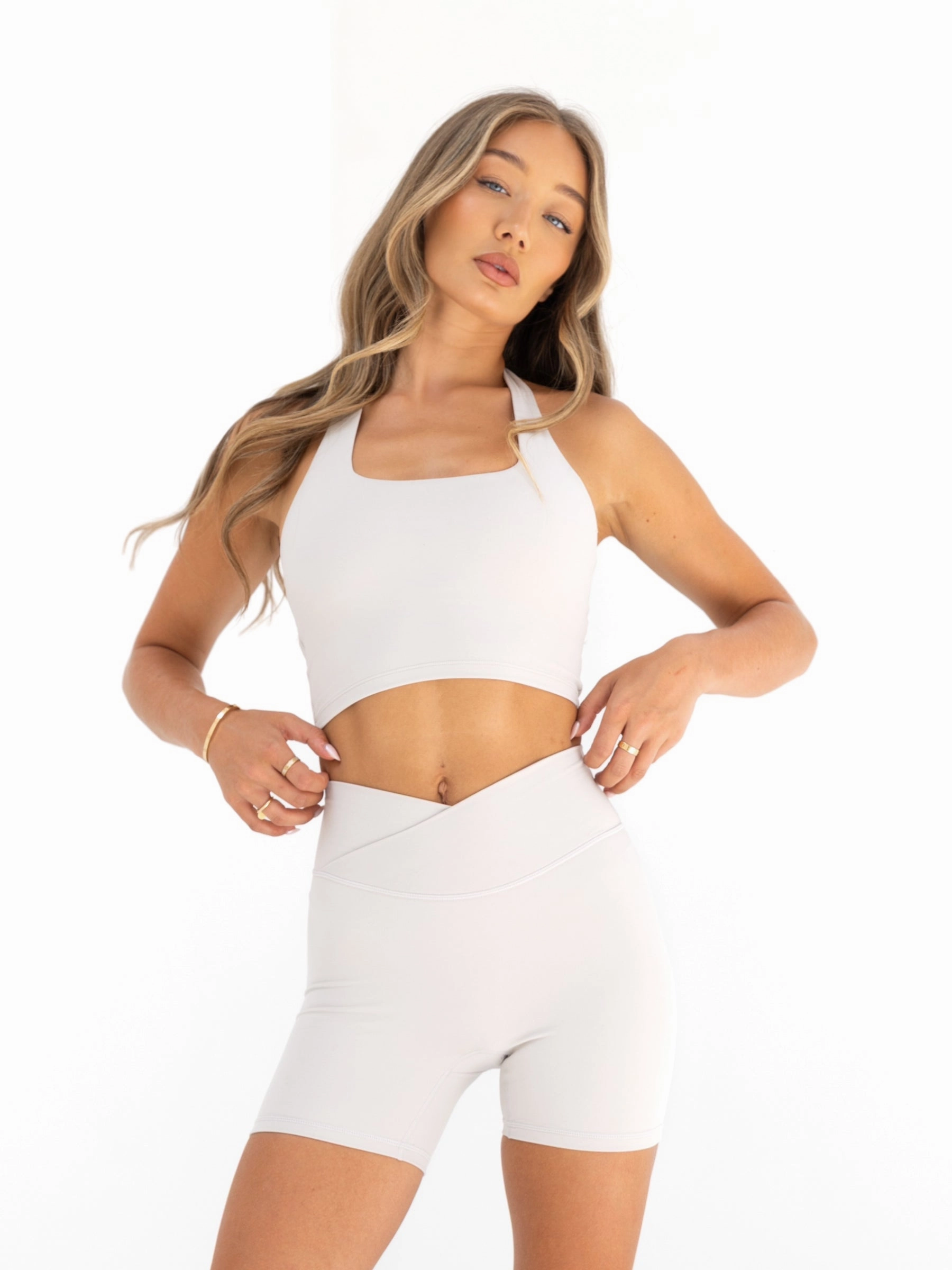 Ultimate Halter Neck Bra - Ivory hikers Tall size seams