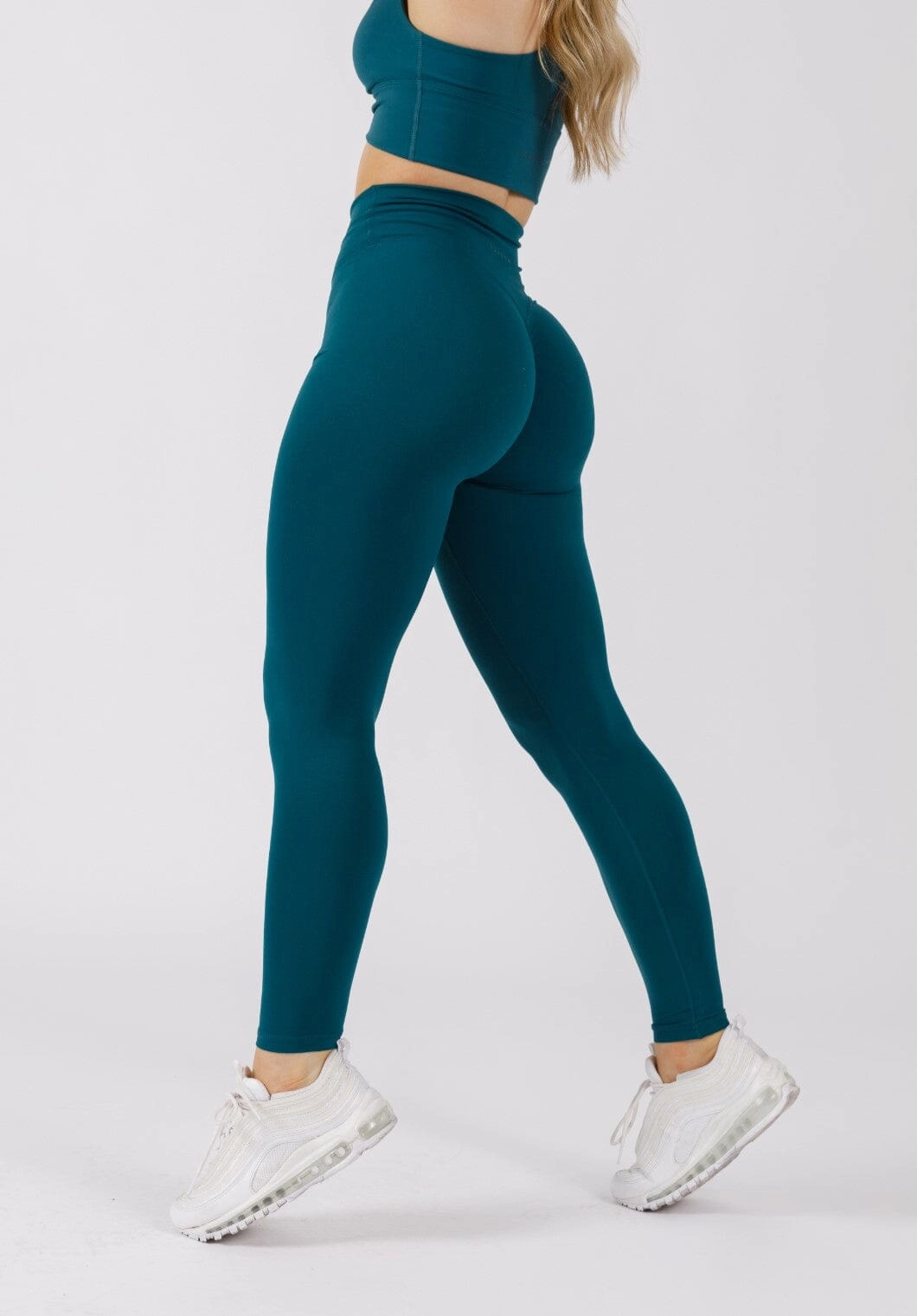 Breathable Active Wear RecStretch Original Sculptseam? Plus Legging Monolith