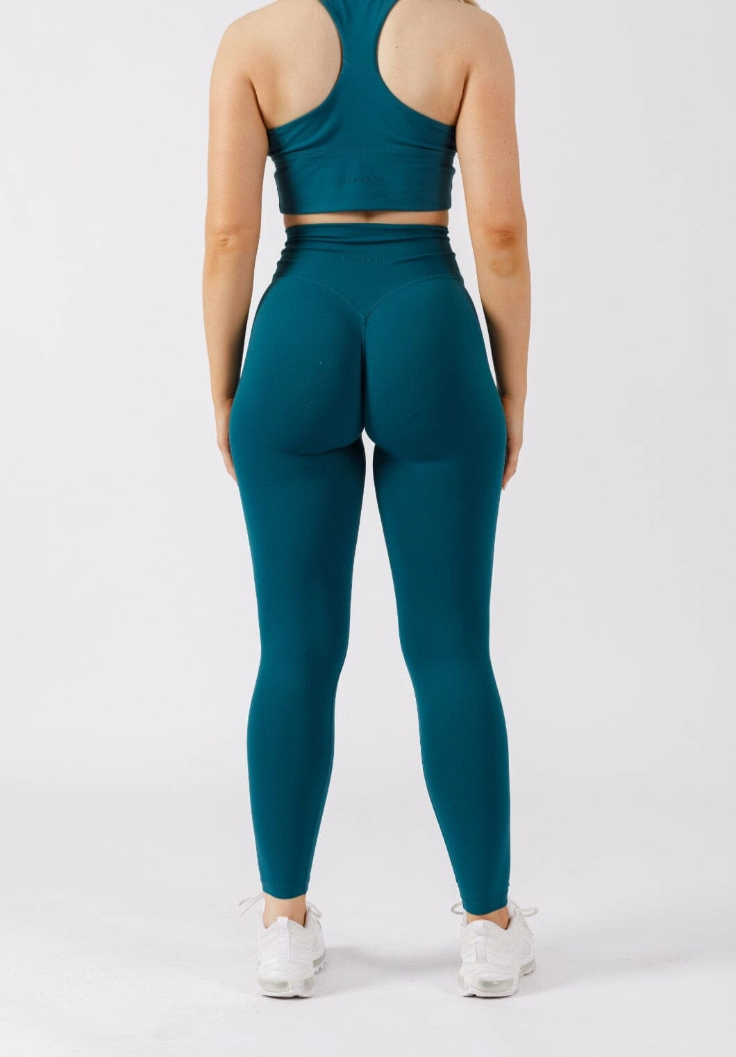 Breathable Mesh Panels Stretchy Waist RecStretch Original Sculptseam? Plus Legging Monolith