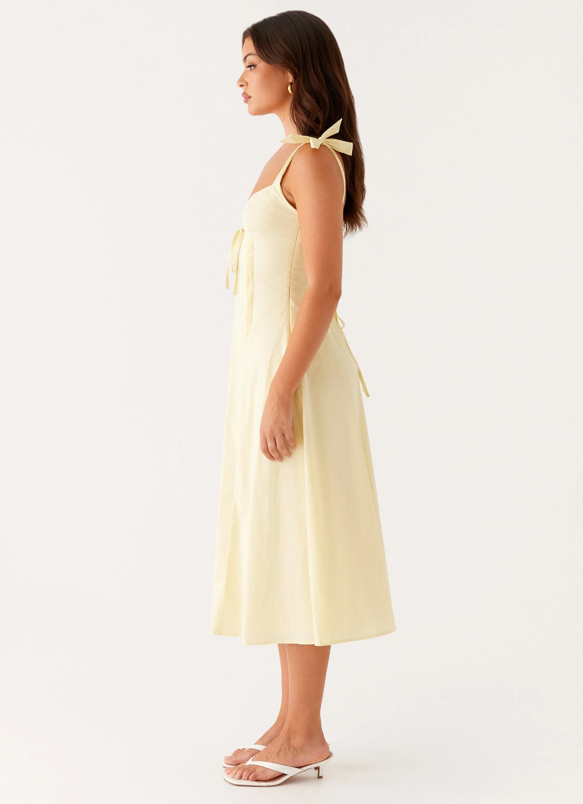 Adela Midi Dress - Yellow Comfortable travel dress Clean Outfit
