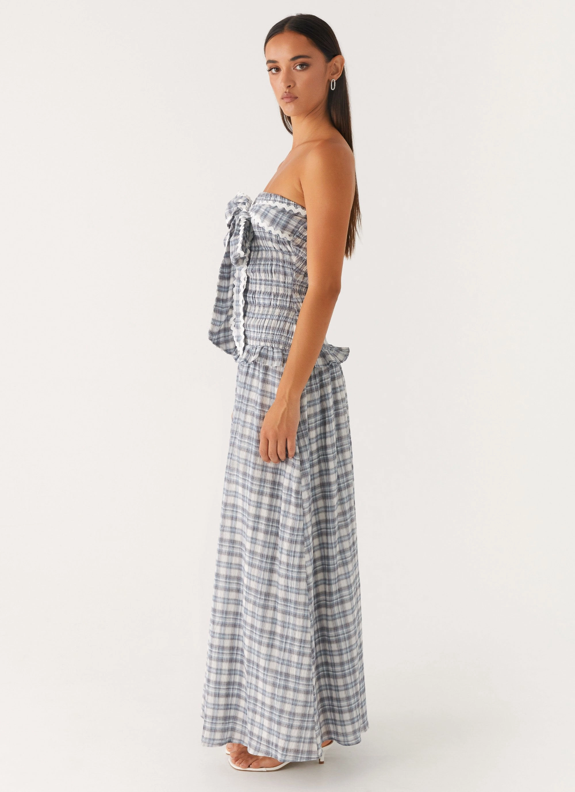 Malia Shirred Maxi Dress - Blue Grey Check Lounge Moment Joyful Look