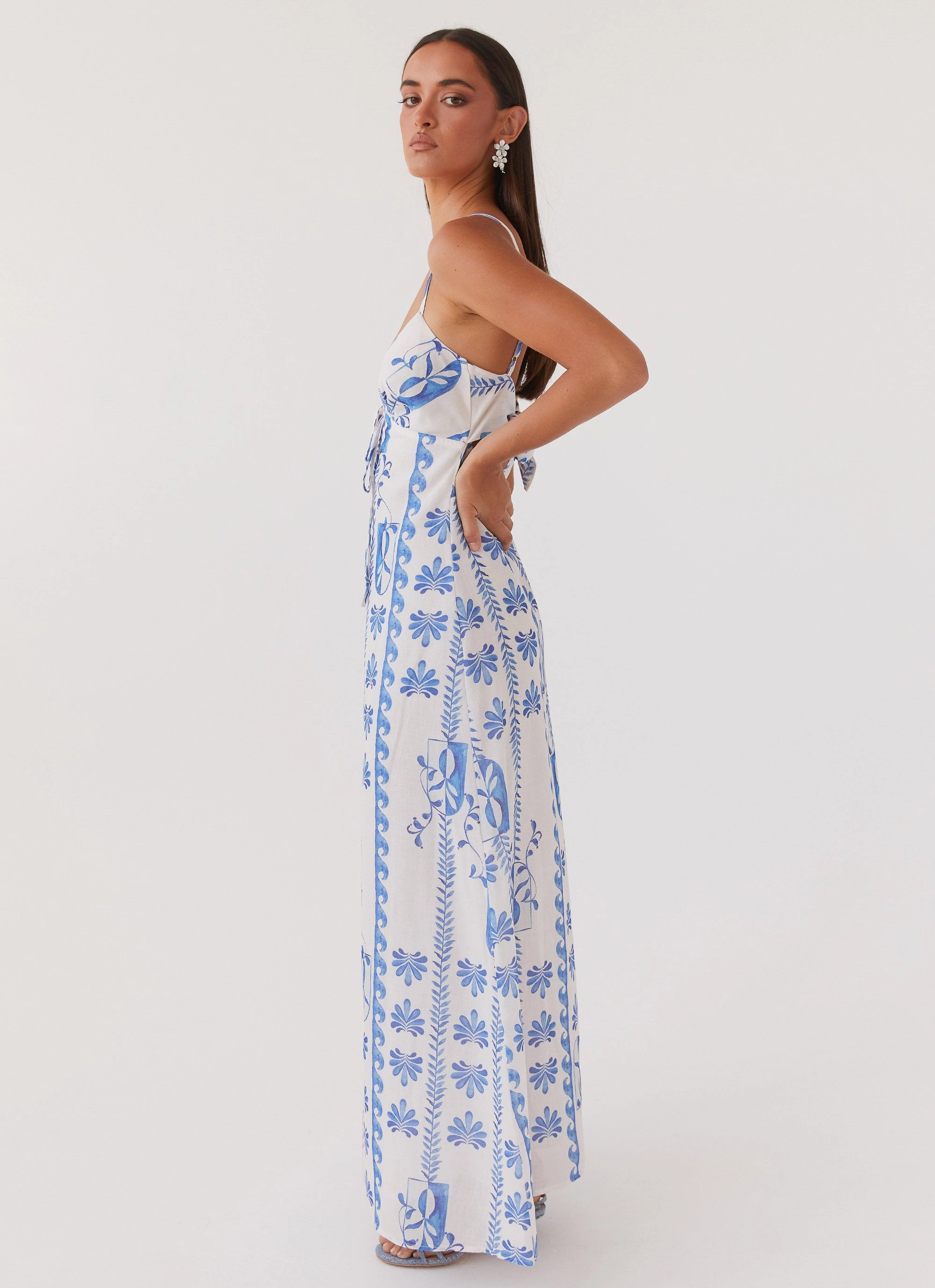 Side-Slit Cozy Flex Flora Linen Maxi Dress - Floral Wave