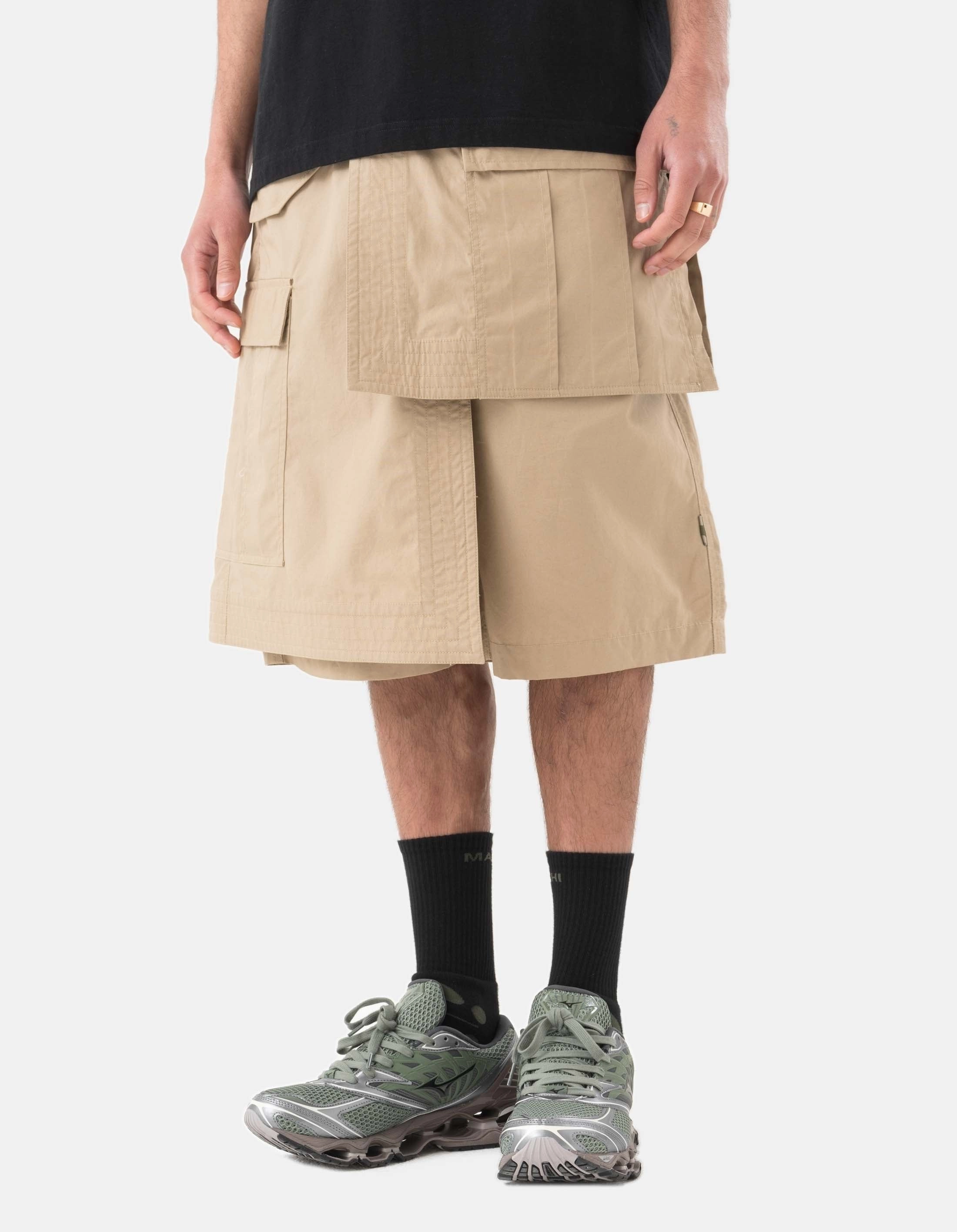 Non Binding Waistline Quick Movement Fit 6056 Asym Hakama Shorts Sand