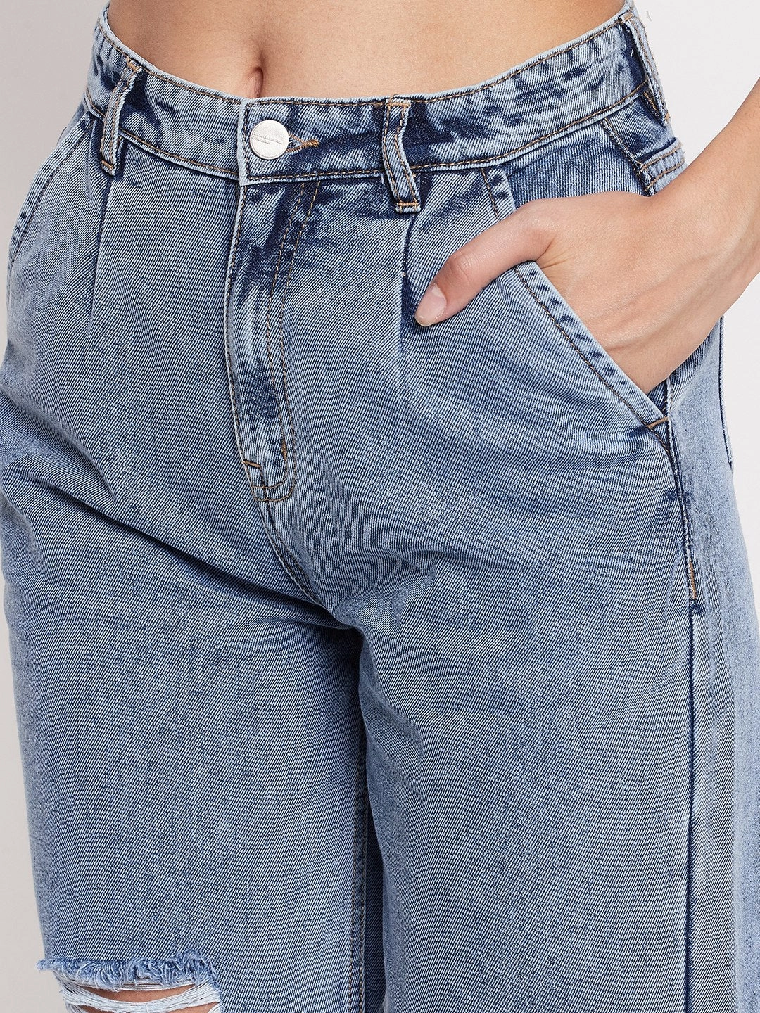 Madame High-Distressed Calf-Length Slim Light Blue Jeans Ready For All Trendy Evening Stroll