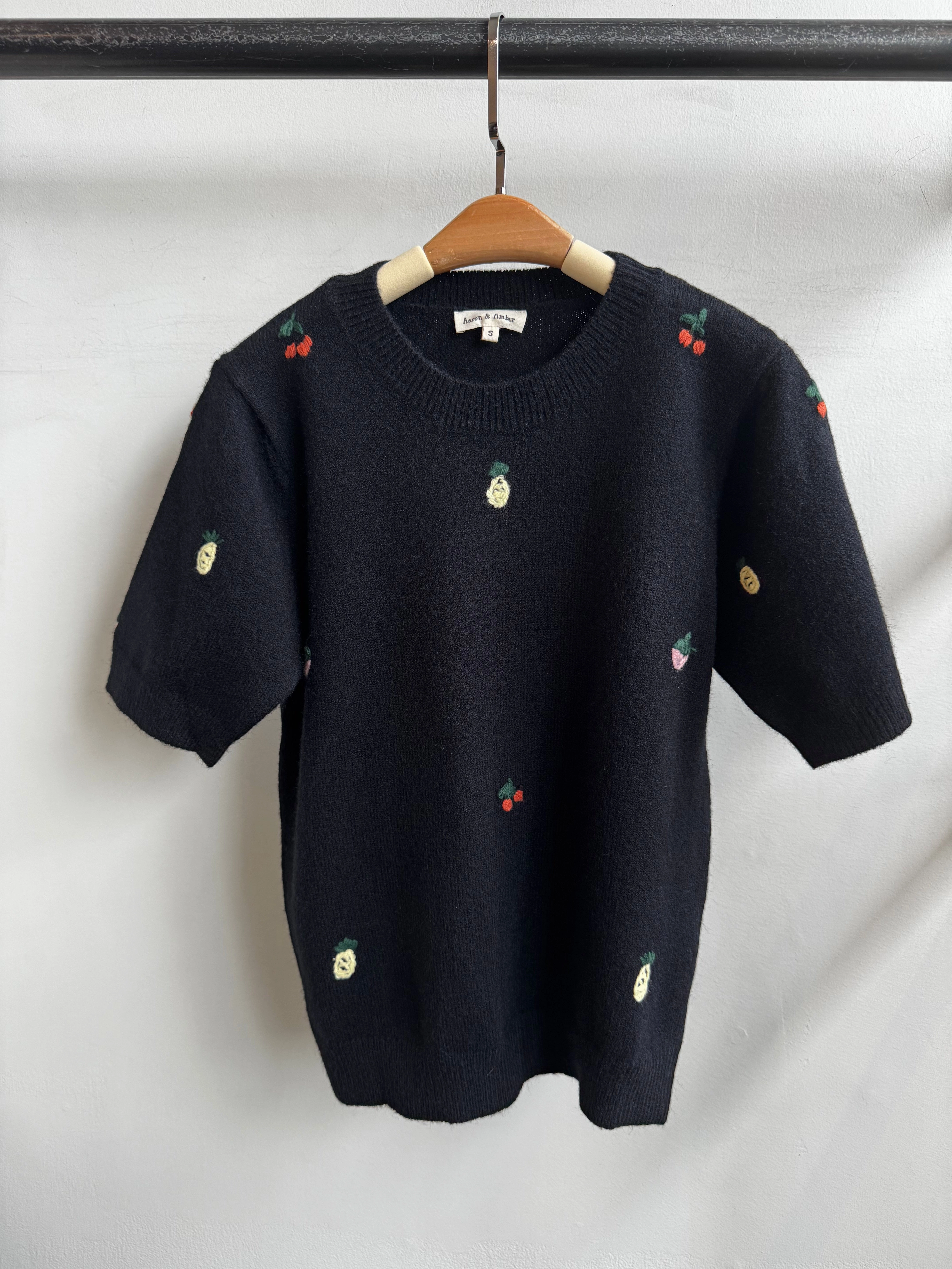 FRUIT Sweater Cozy And Warm Comfy Material