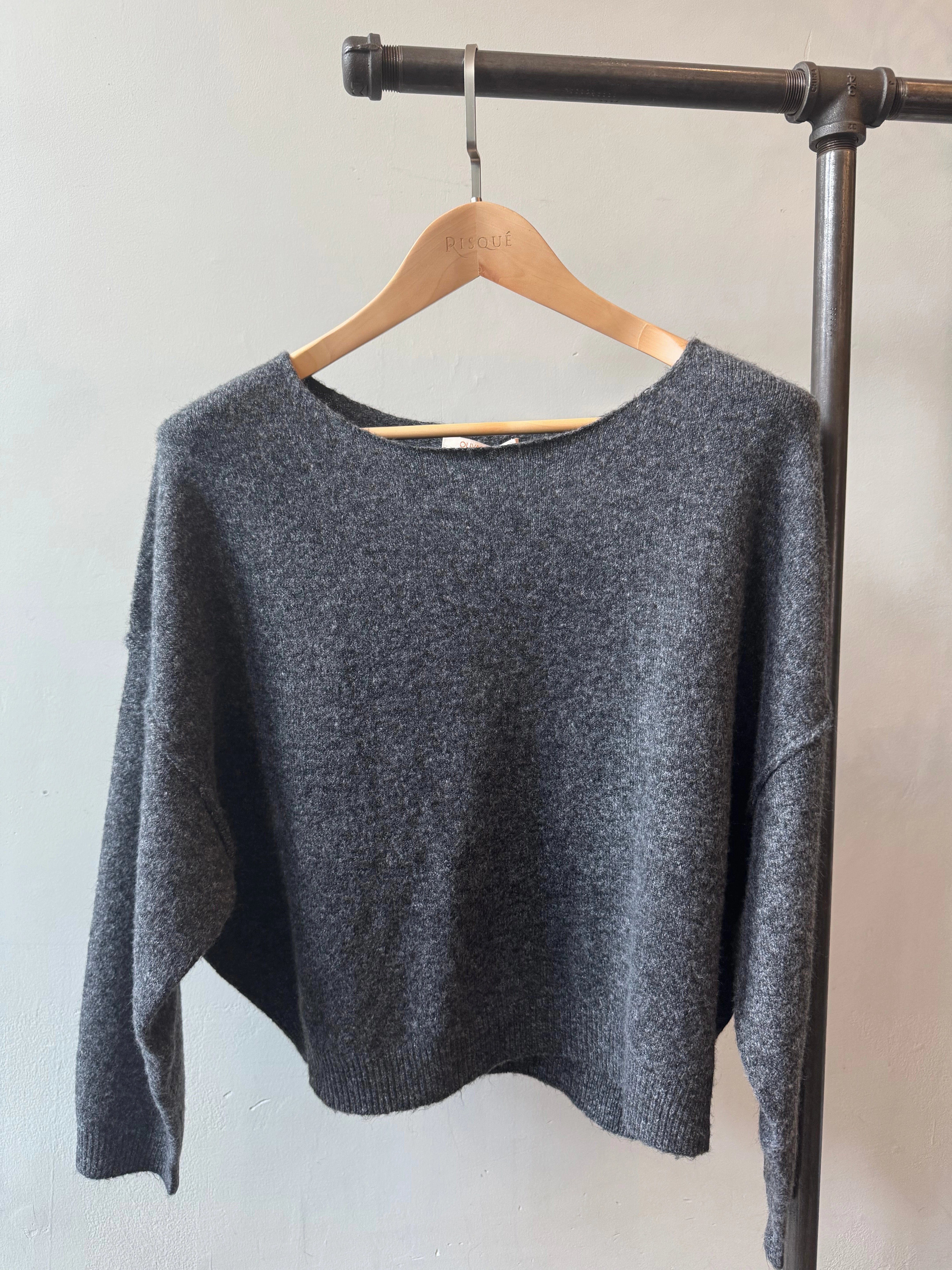 FUZZY FEELING Sweater Cold-weather knit