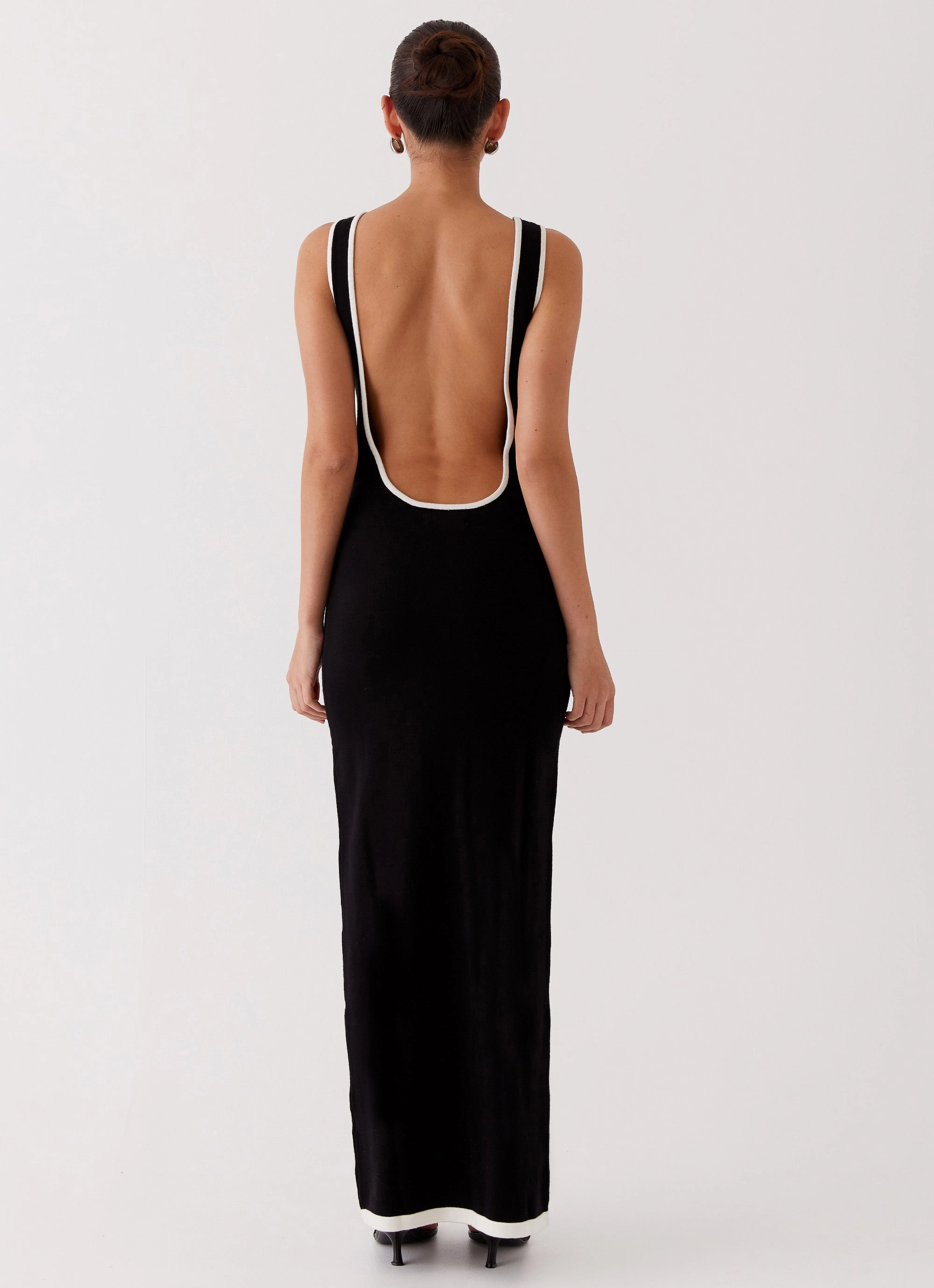 Lost In Paris Knit Maxi Dress - Black Easy Tones Timeless Vibe