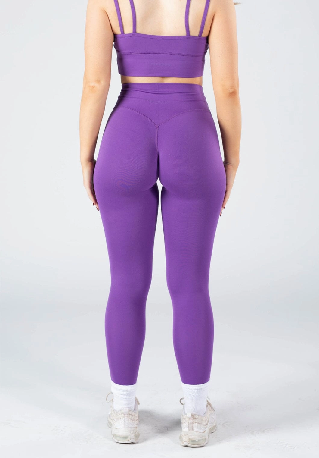 Reluna Original Sculptseam? Legging Horizon Yoga Class Beginner Level Buttery Soft Texture
