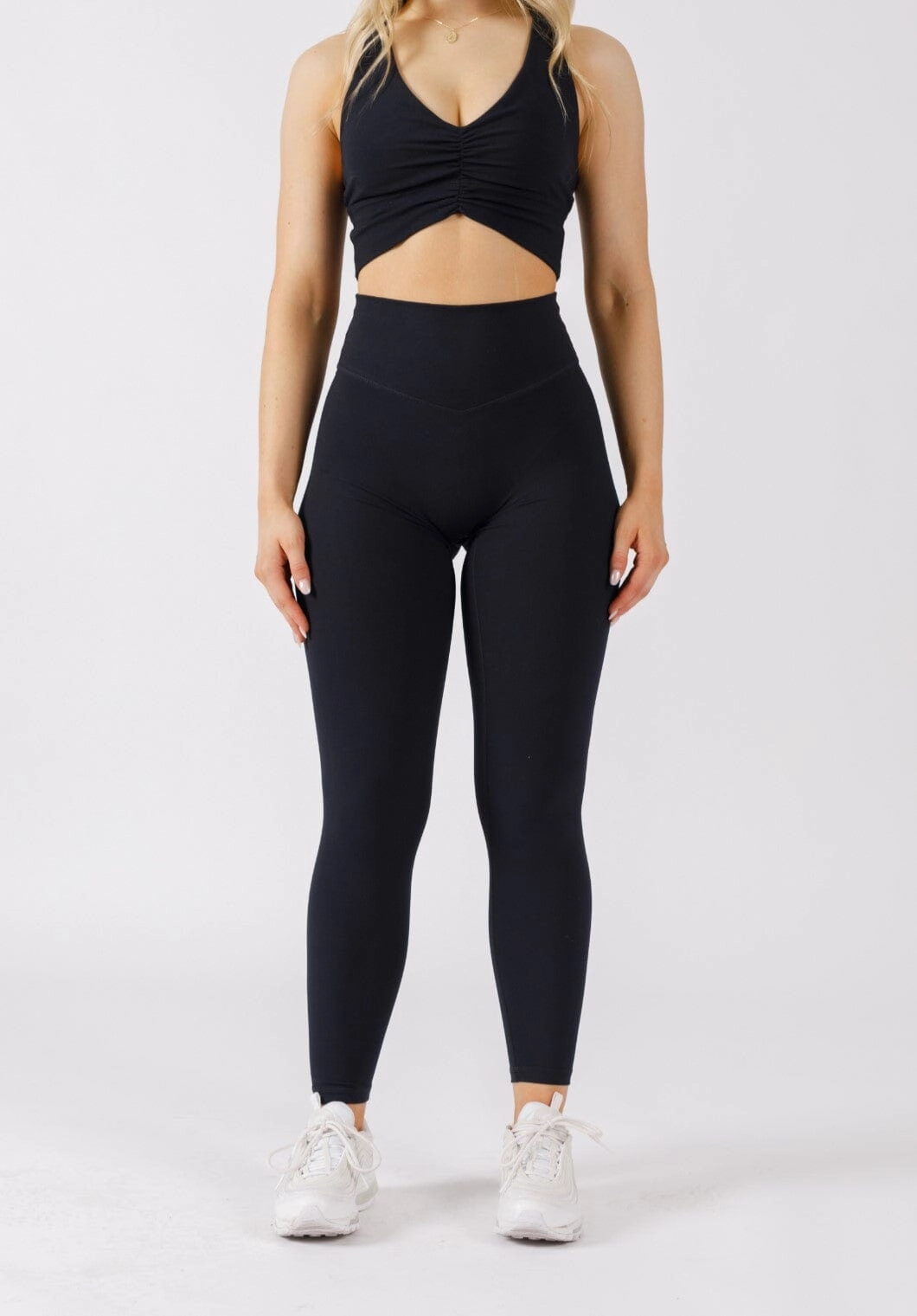 UltraLux Curve Contour Sculptseam? Legging Black Lifestyle Ready Slim Fit Winter Sports