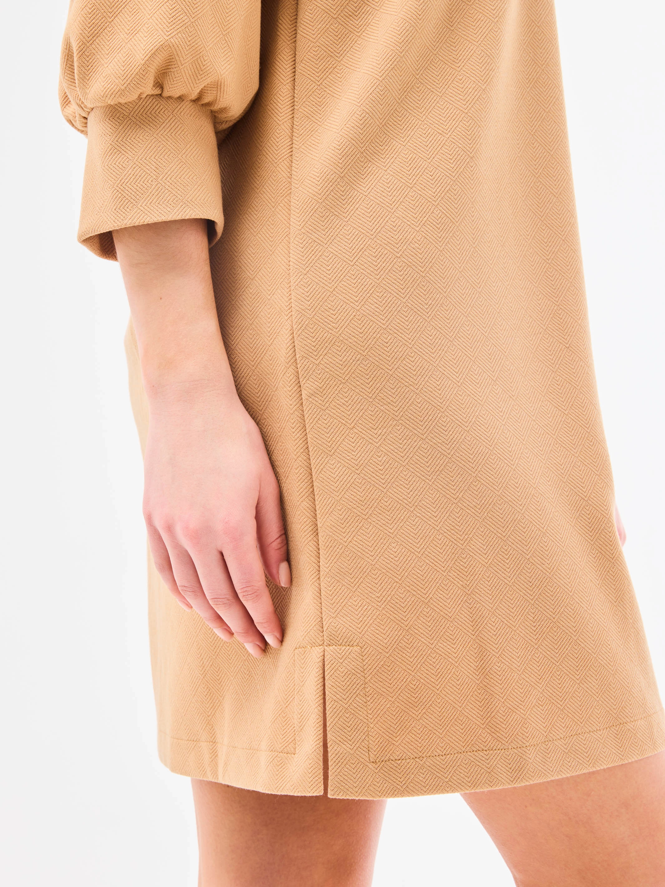 Lightweight Fit Hadley Dress | Camel