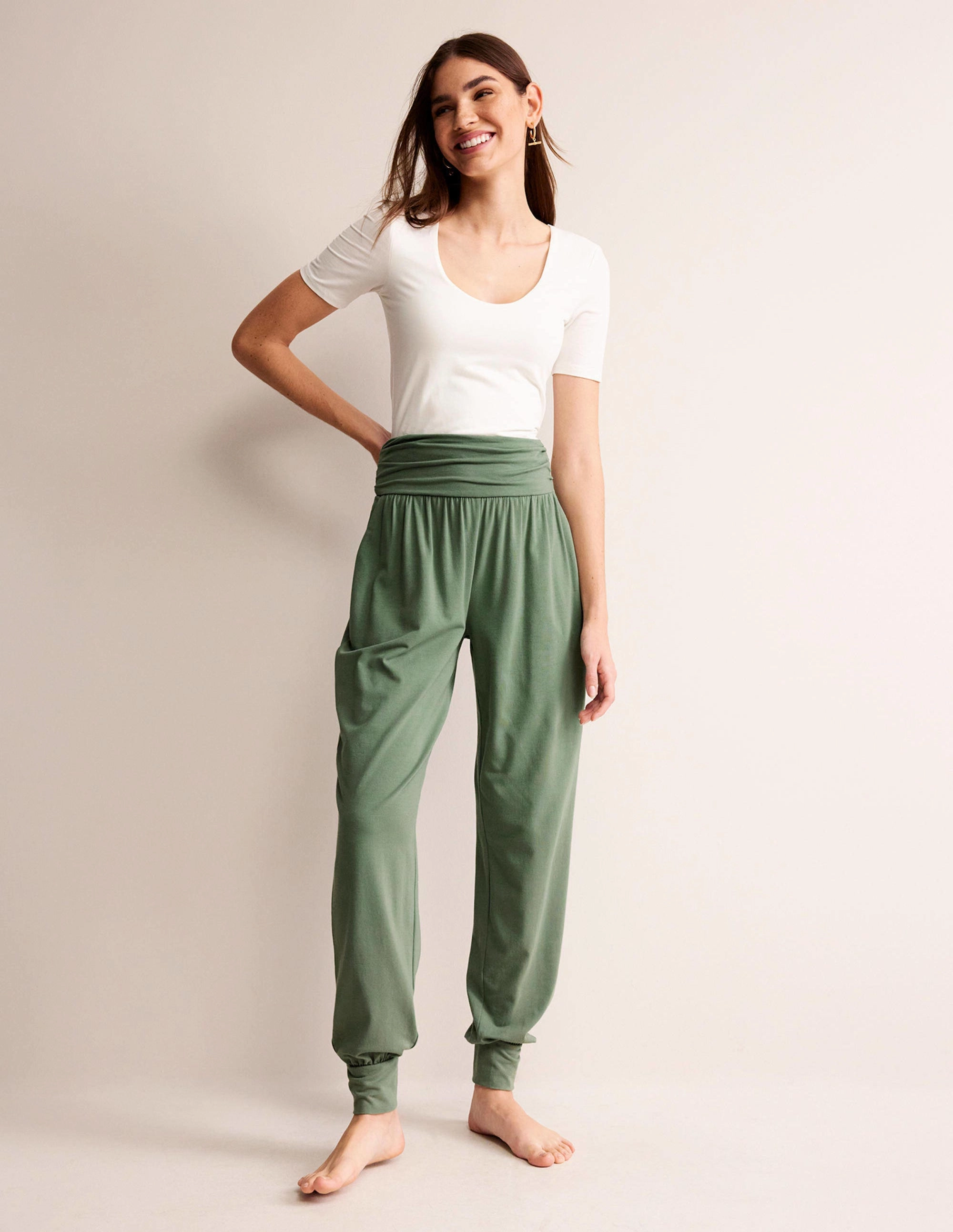 Stretchable Wear Hareem Jersey Joggers-Alder