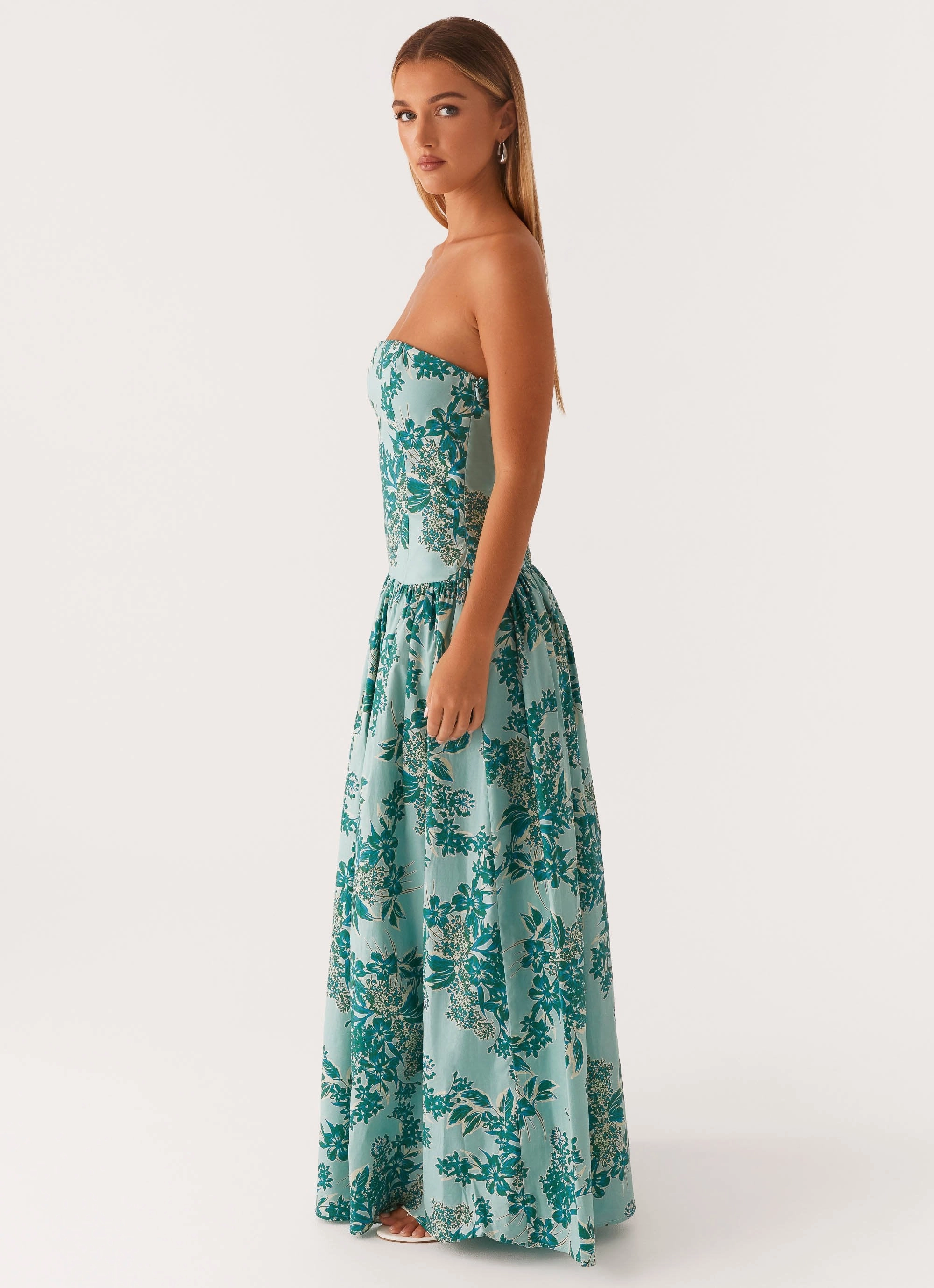 Shape Retention Andorra Maxi Dress - Cloud Nine Floral