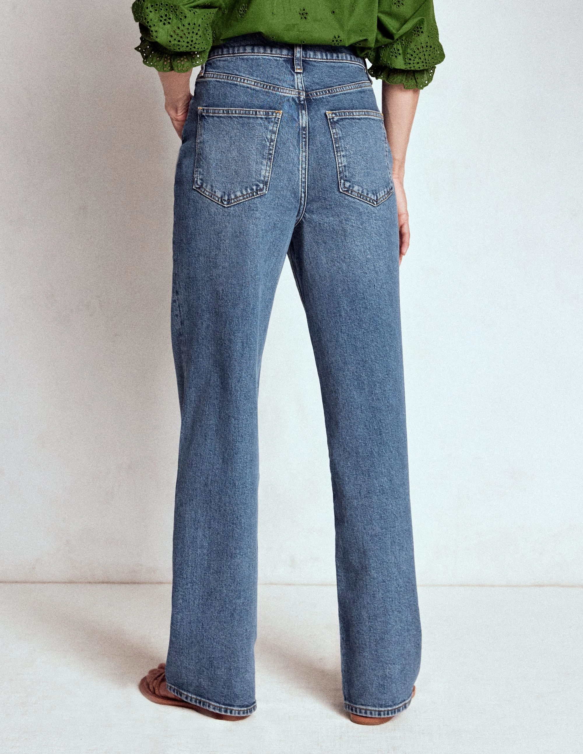 Low Bulk Material High Rise Column Leg Jeans-Mid Vintage