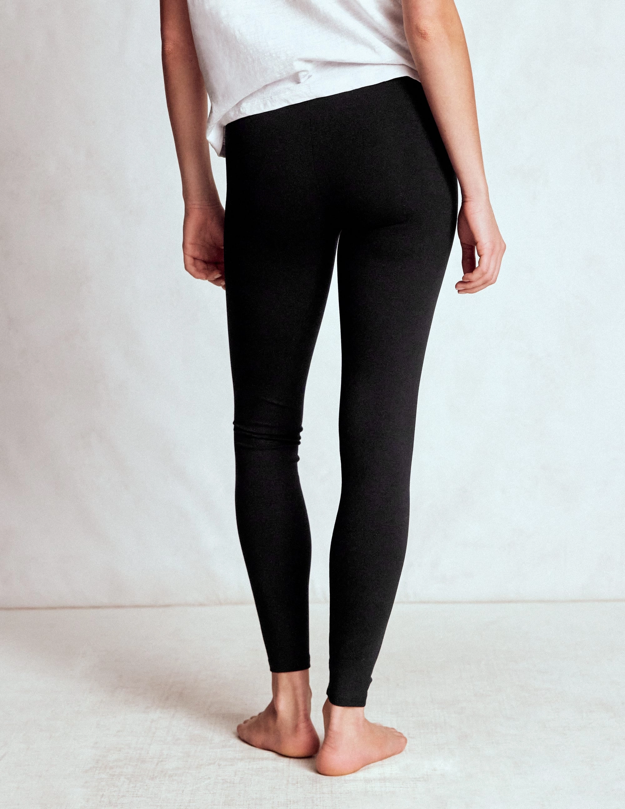 High Rise Jersey Leggings-Black Sustainable Fabric Anti Pilling Finish