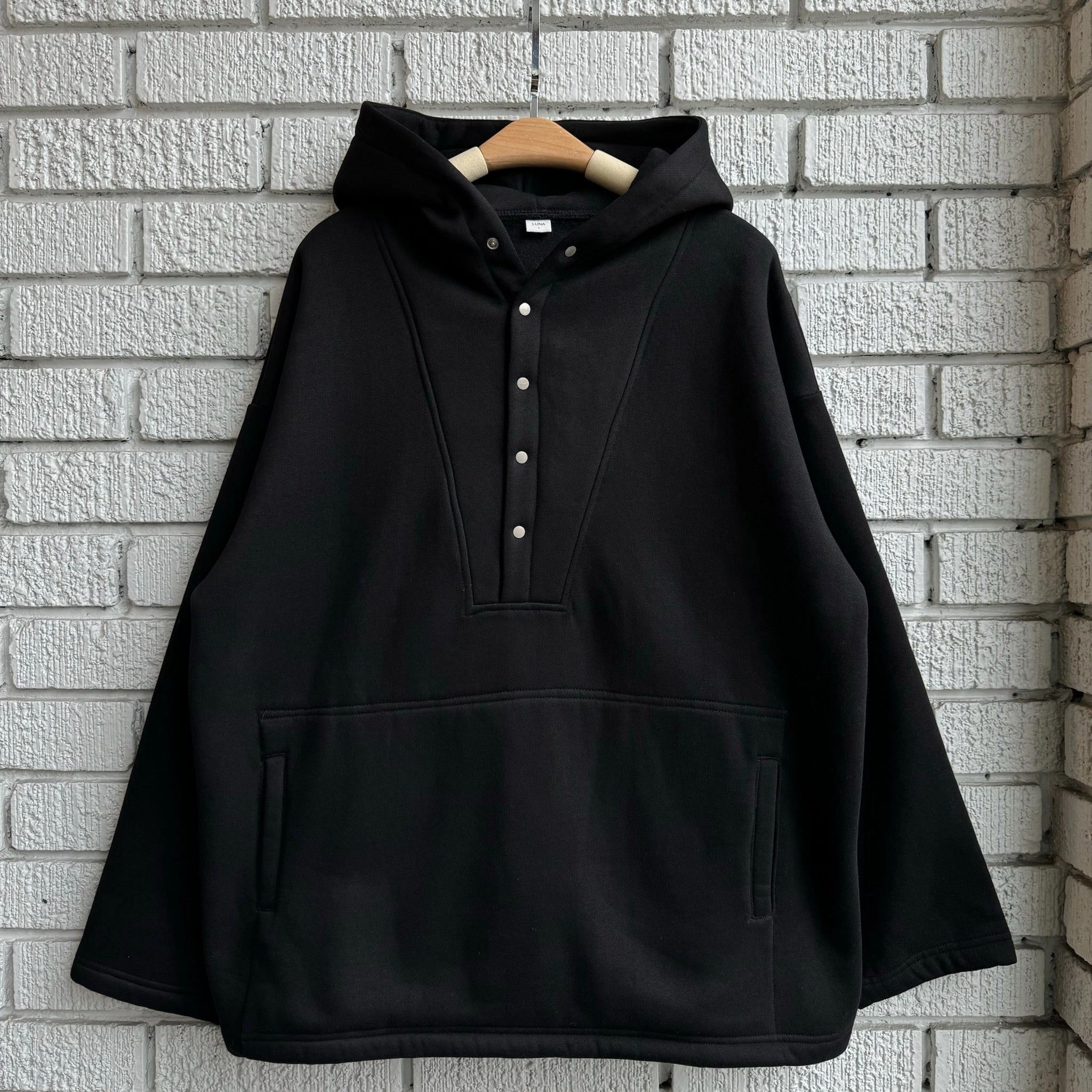 HUNTLEY Boxy Hoodie Timeless Style Soft And Comfortable