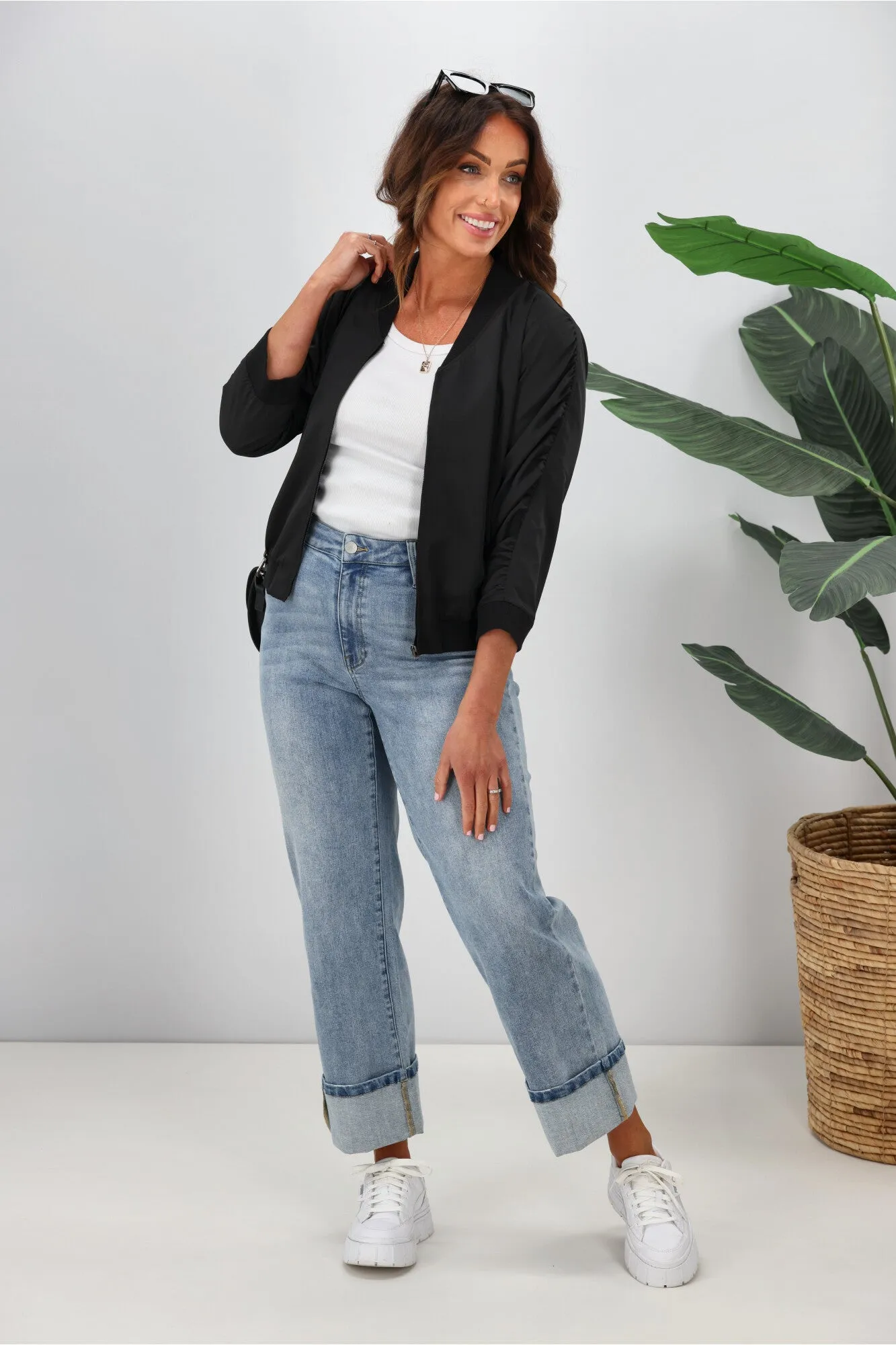 Touchscreen Compatible Cuffs Foldable Storage Shine On Label Silvina Gathered Sleeve Bomber Jacket Black