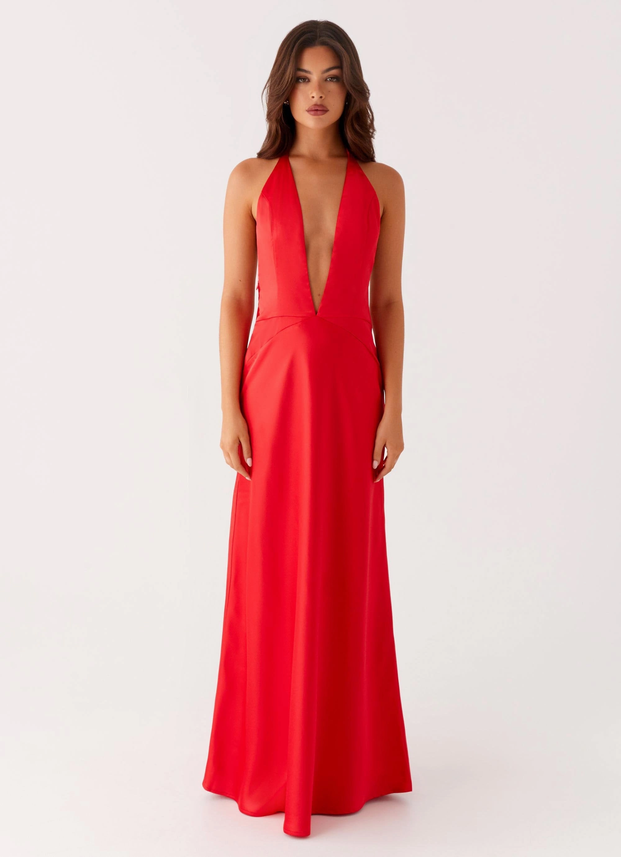 Idol Maxi Dress - Red Polite Vibe