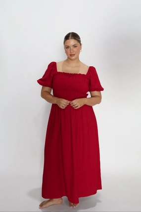 ISMAE MAXI DRESS RED Layering Fit