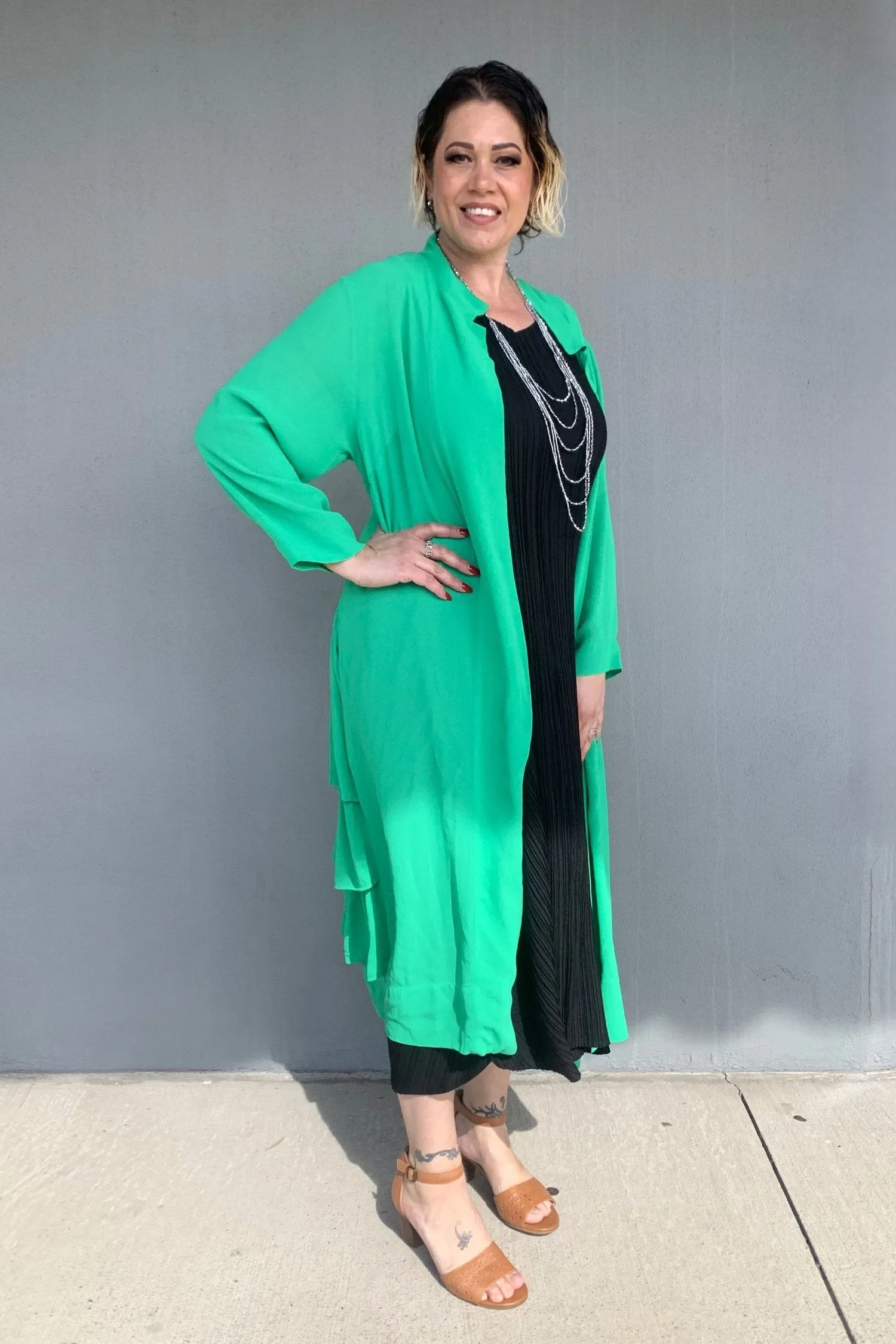 Jellicoe - JS24-26B Frilled Back Duster LightweightConstruction Temperature Regulating Fill