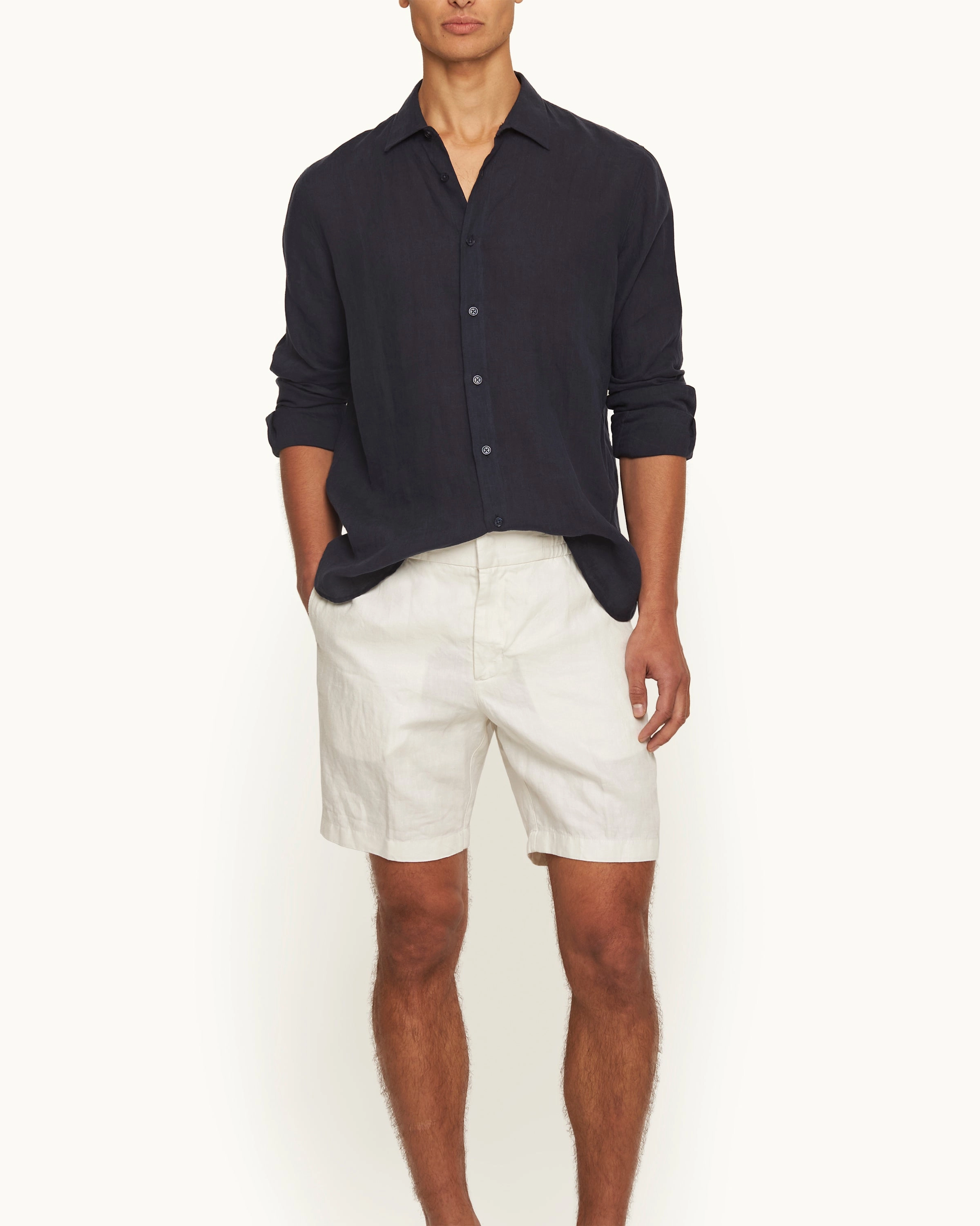 Round Collar Justin Lino