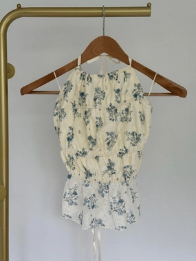 KIKI Top Flexible Armholes