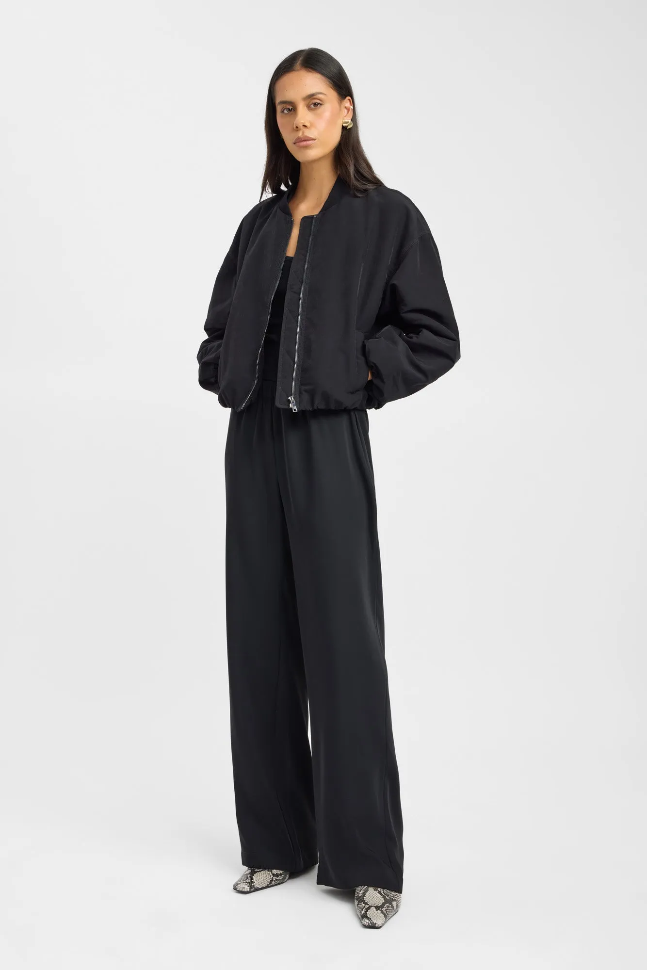 Heat Retention Layer Anti Slip Interior Kora Bomber