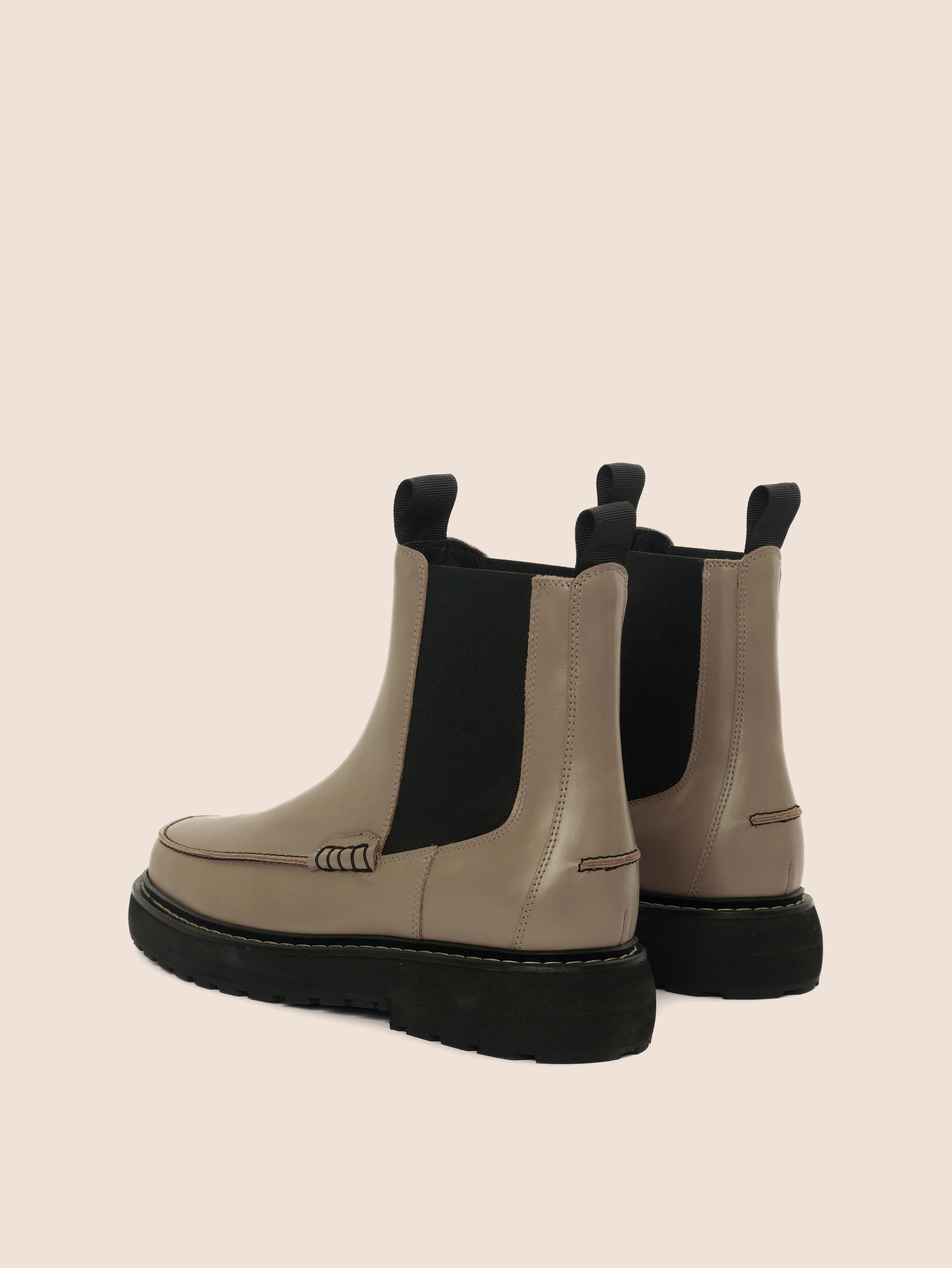 Lagoa Taupe Unlined Boot All Day Use Snow Grip
