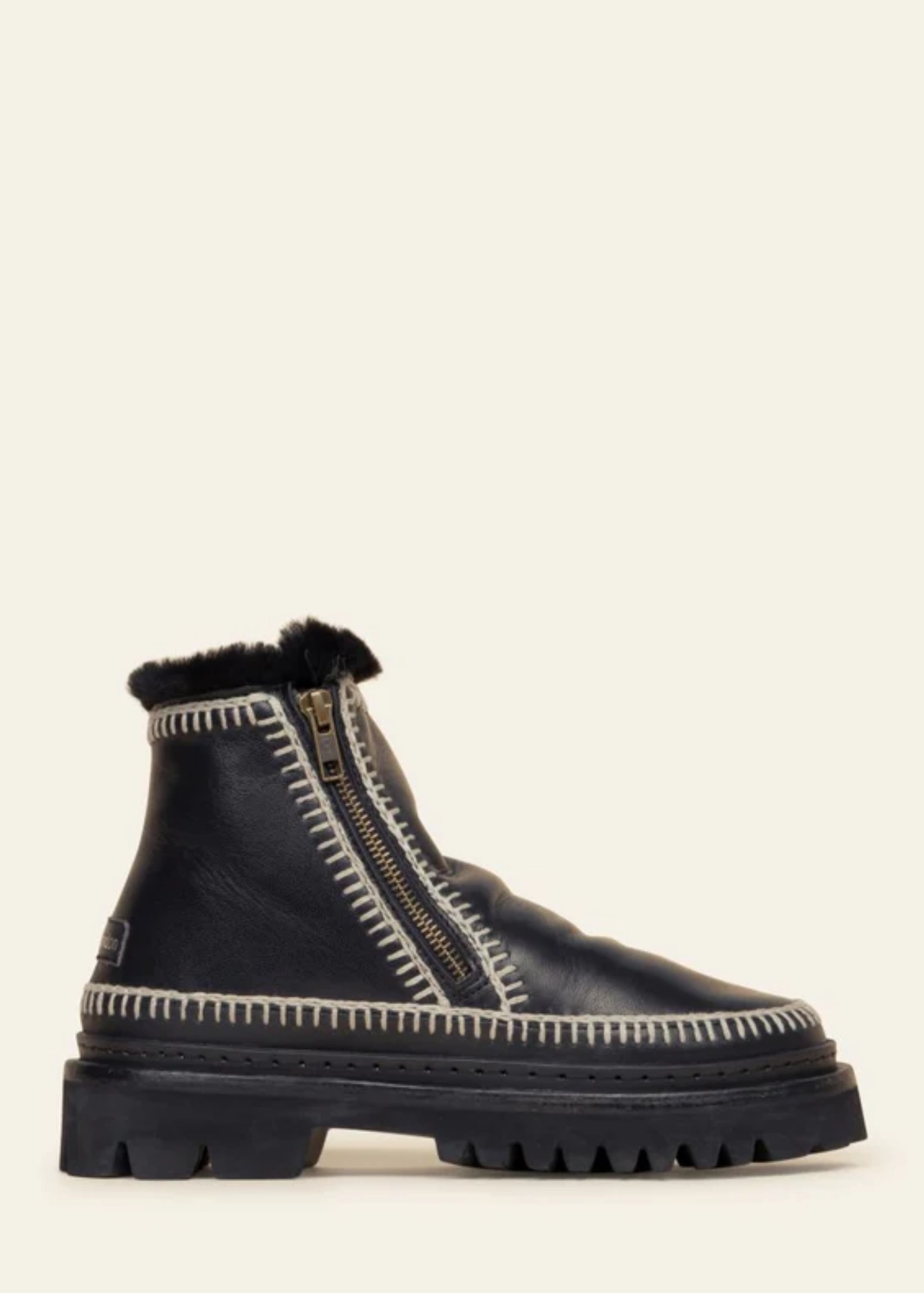 Casual Adventure Laidback London Setsu 3.0. Crochet Ankle Boot