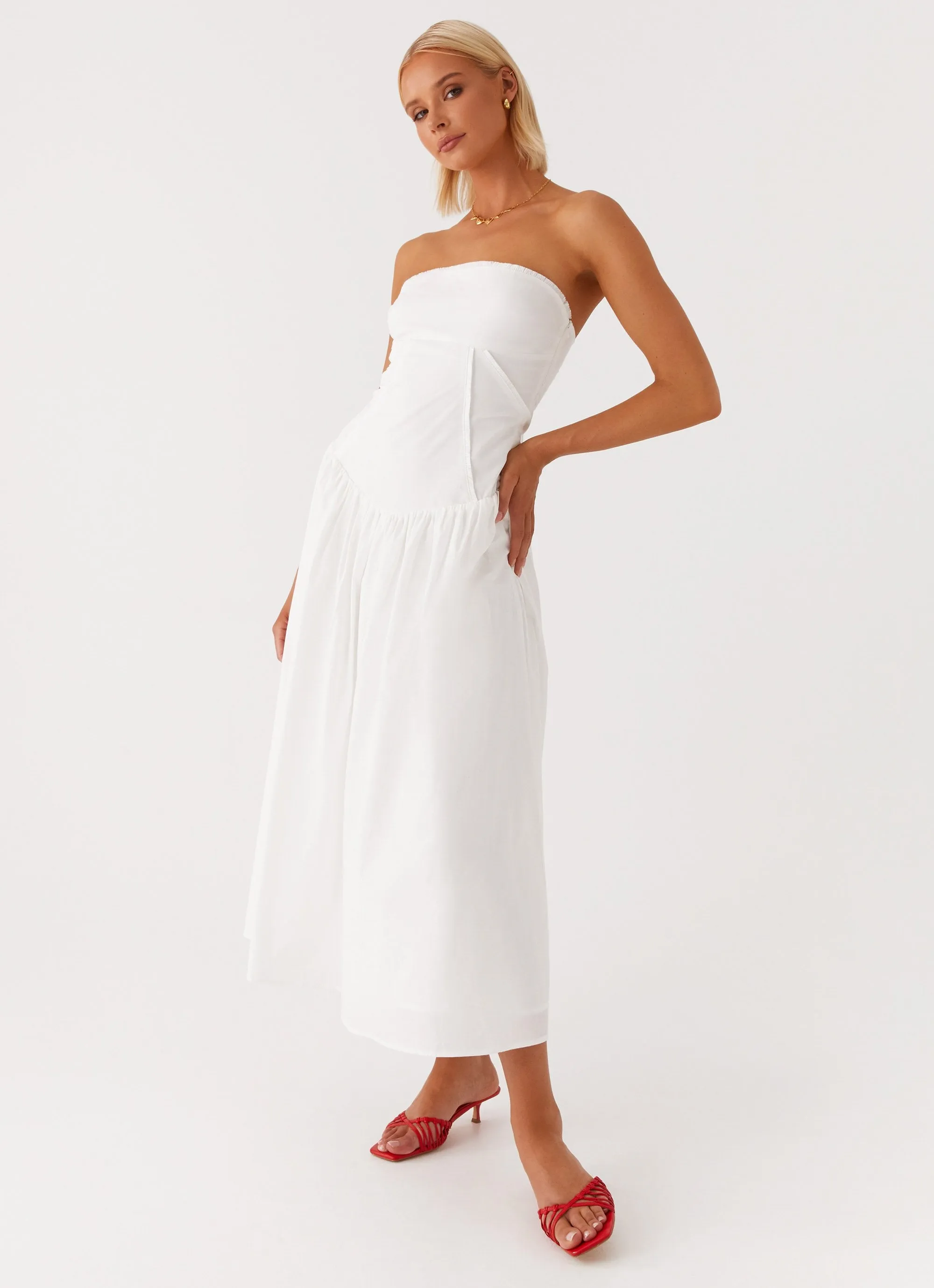 Chill Comfort Larnie Midi Dress - White