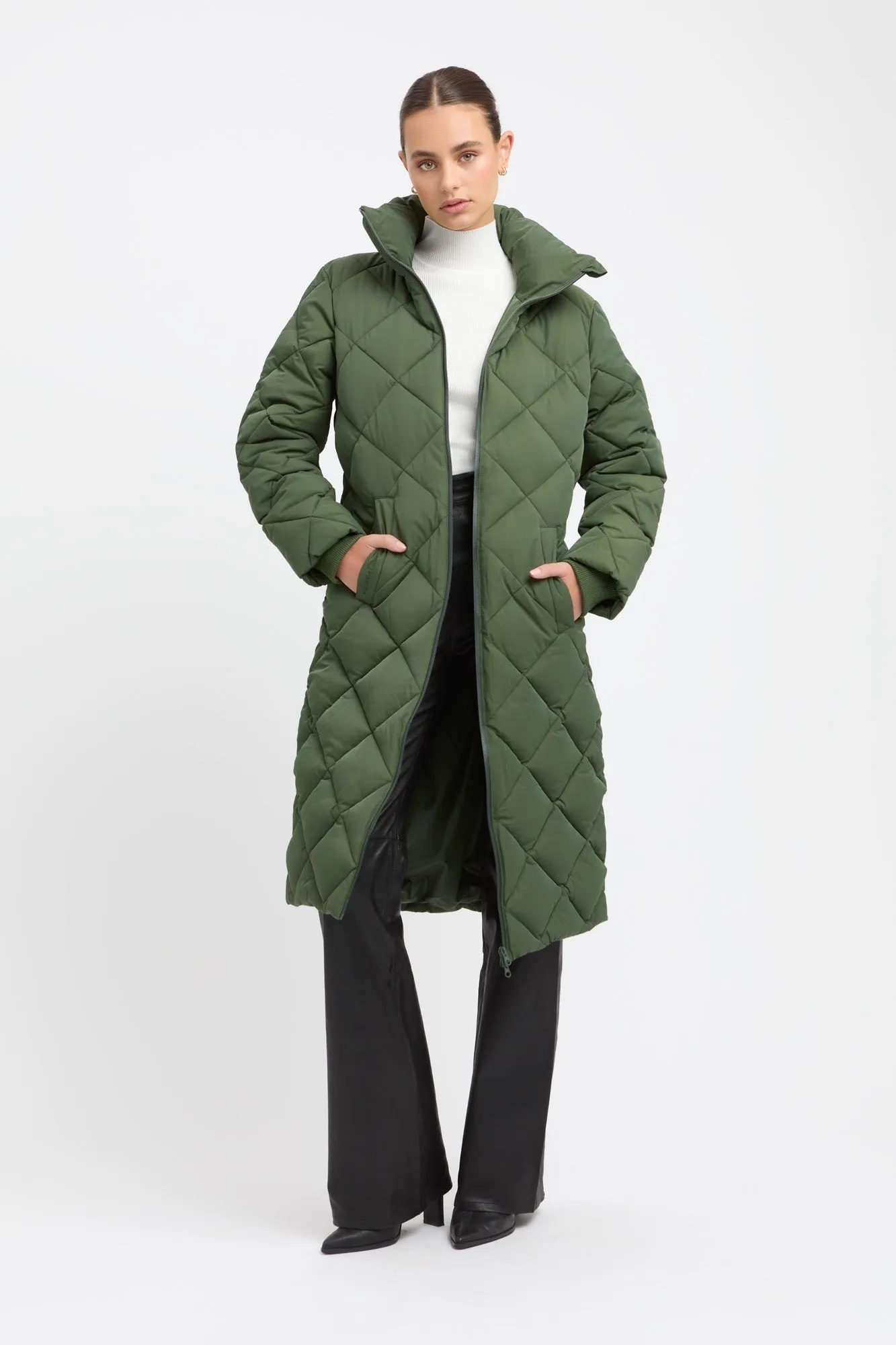 Temperature Regulating Fill Classic Fit Cut Camden Puffer