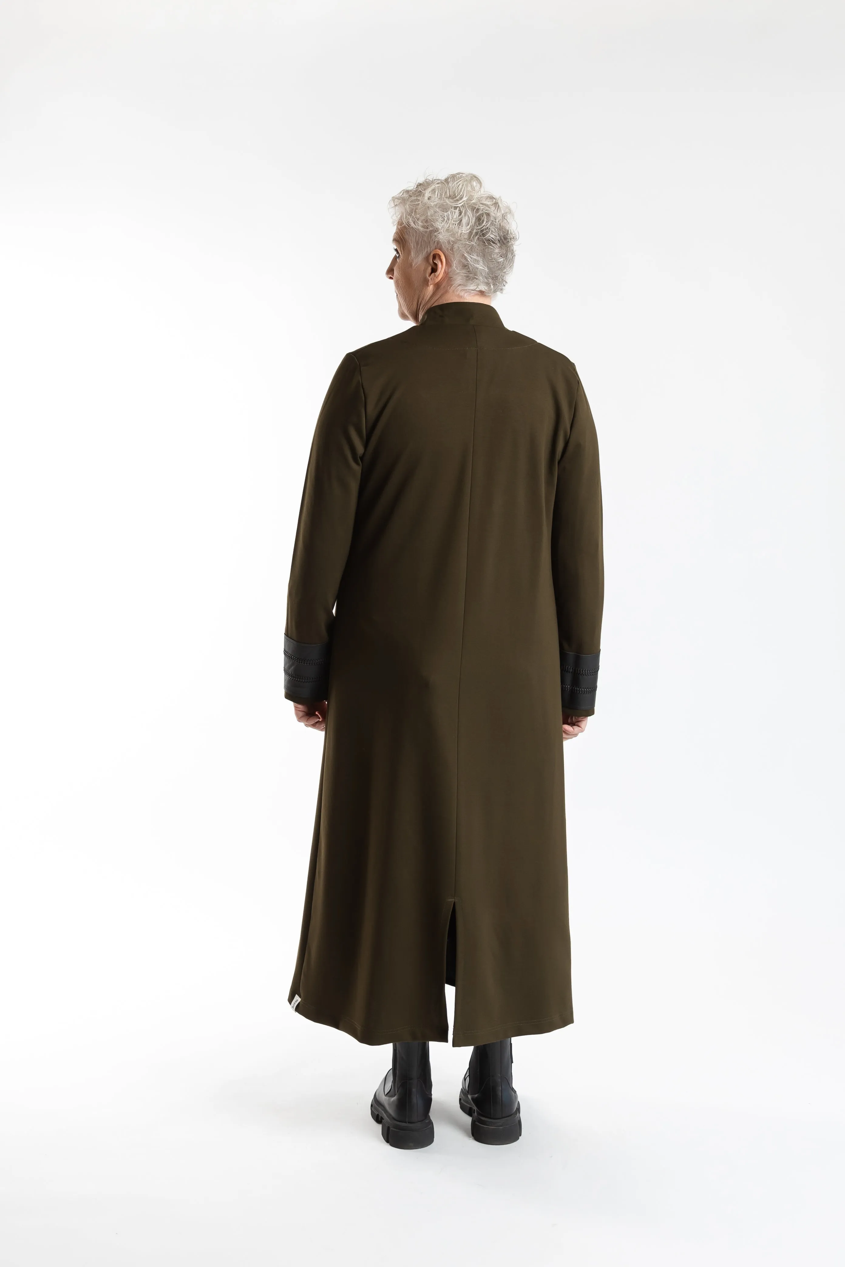 Noise Reducing Hardware Deeanne Hobbs - DHW24-102A Tail Coat