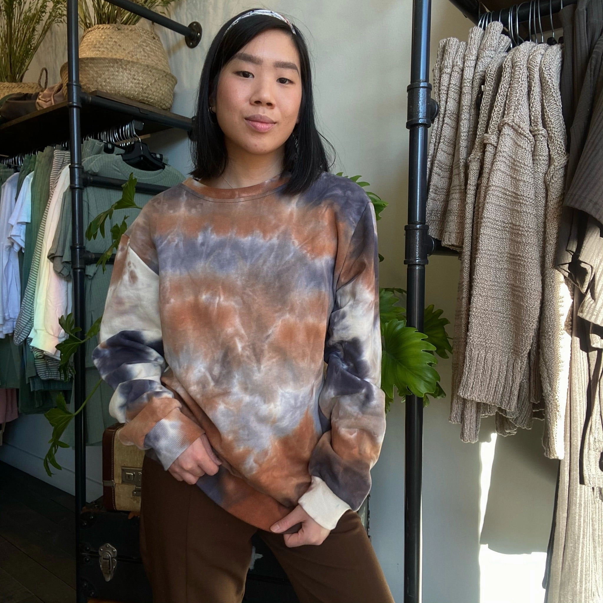 BENNY Tie Dye Crewneck Sweatshirt Casual Layers Zero Waste Production